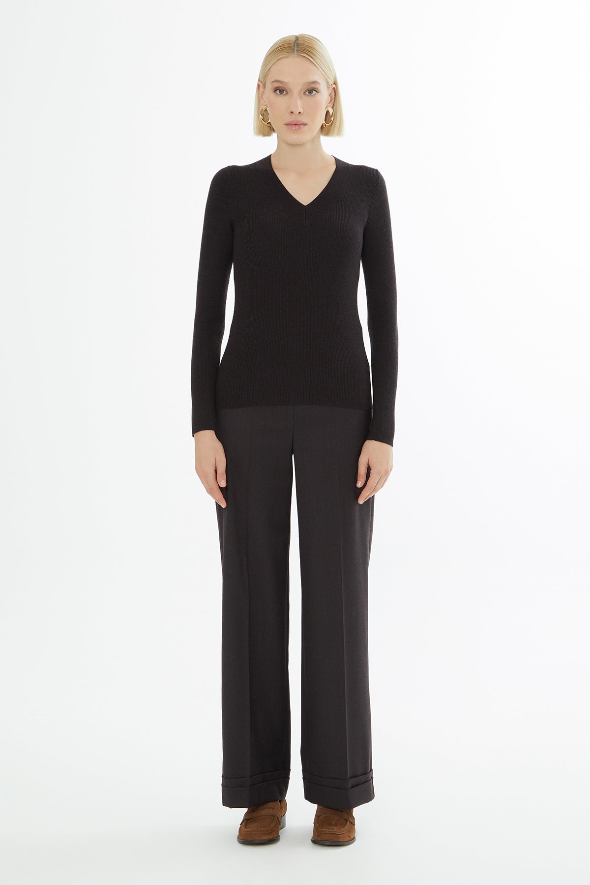 Brown V-Neck Long-Sleeved Blouse
