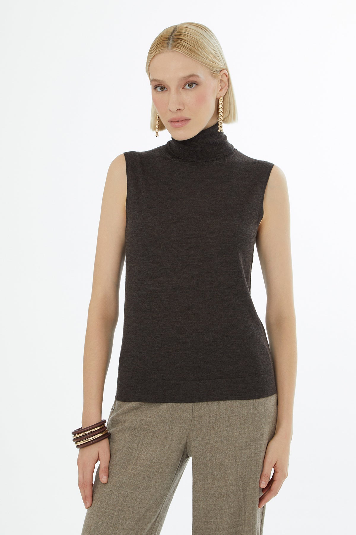Brown Sleeveless V-Neck Sweater