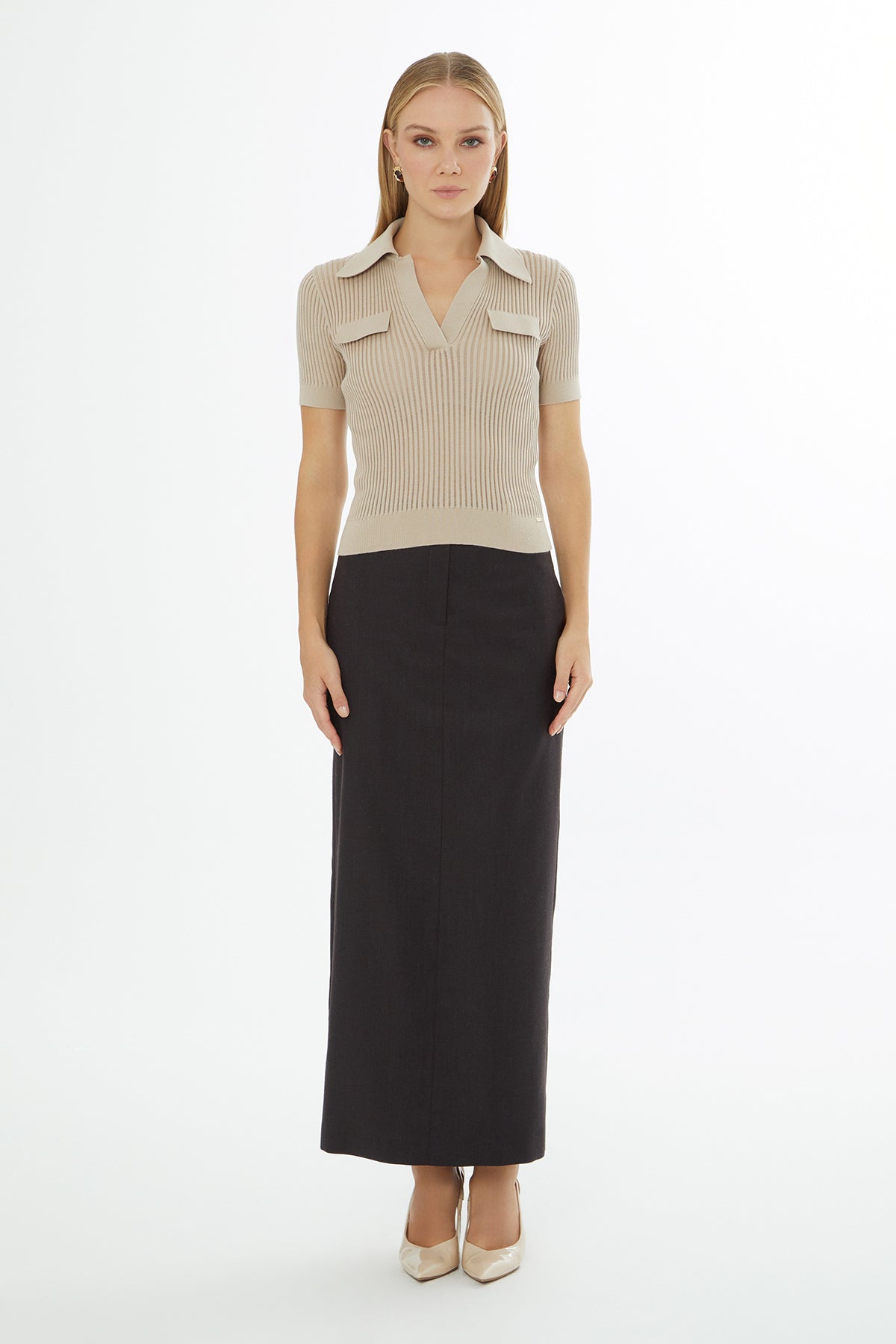 Beige Short-Sleeve Shirt-Collar Blouse