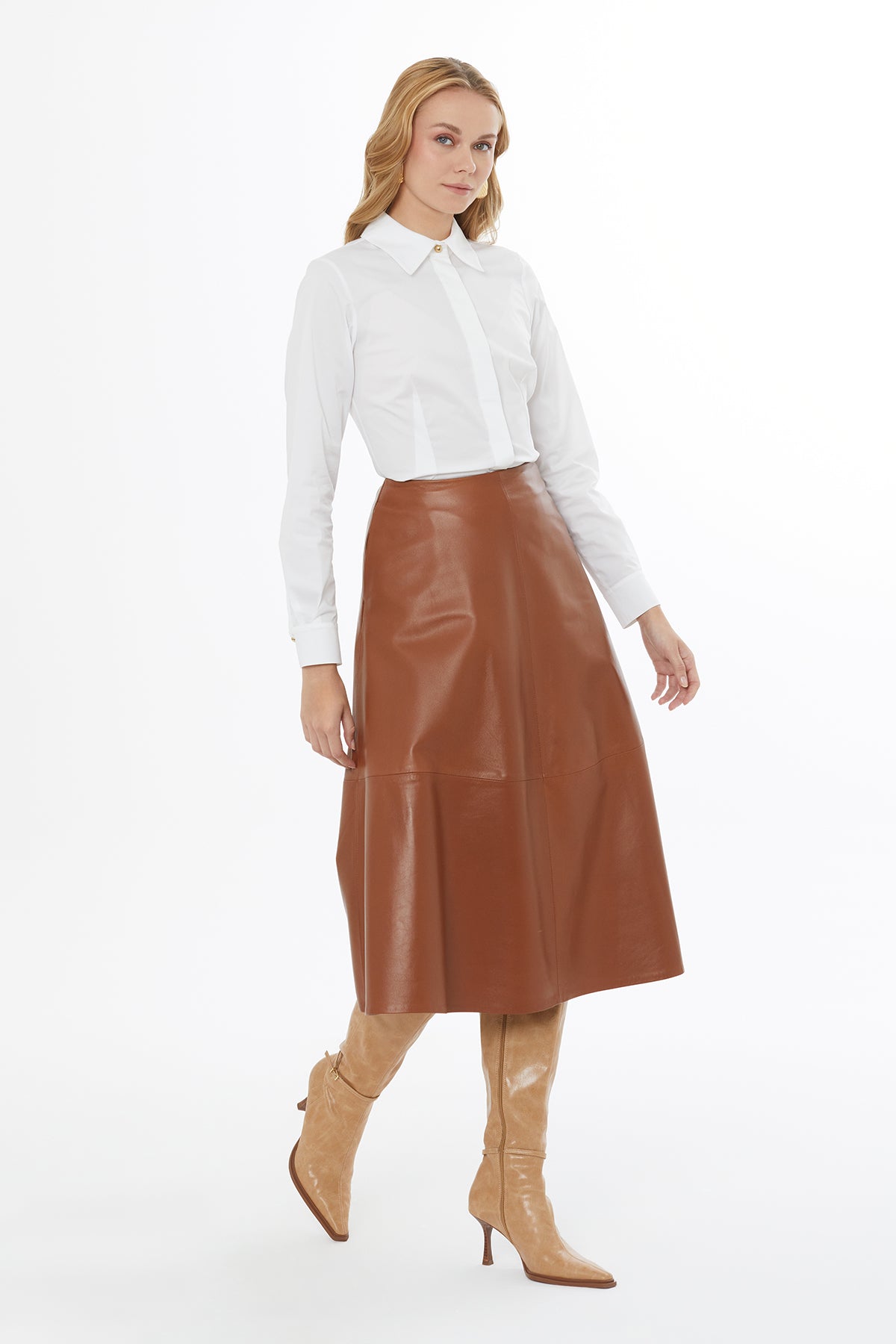 Flared Skirt with Back Zipper Closure N