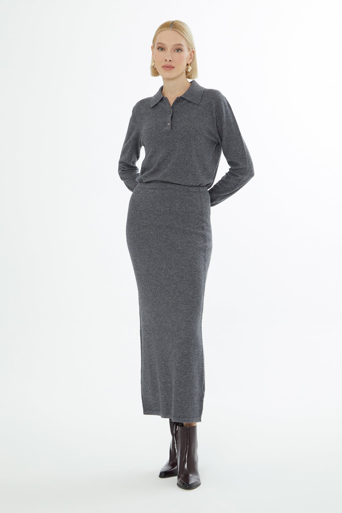 Grey Slim Knit Long Skirt
