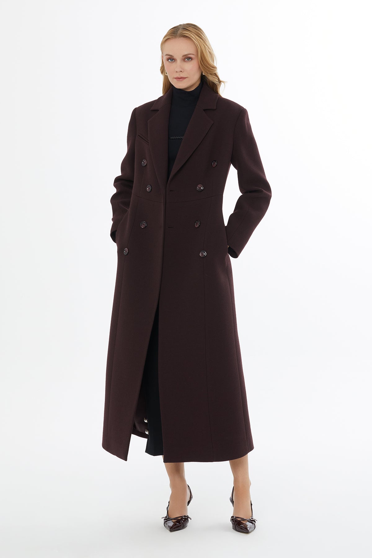 Long Coat with Back Vent and Notch Lapel N