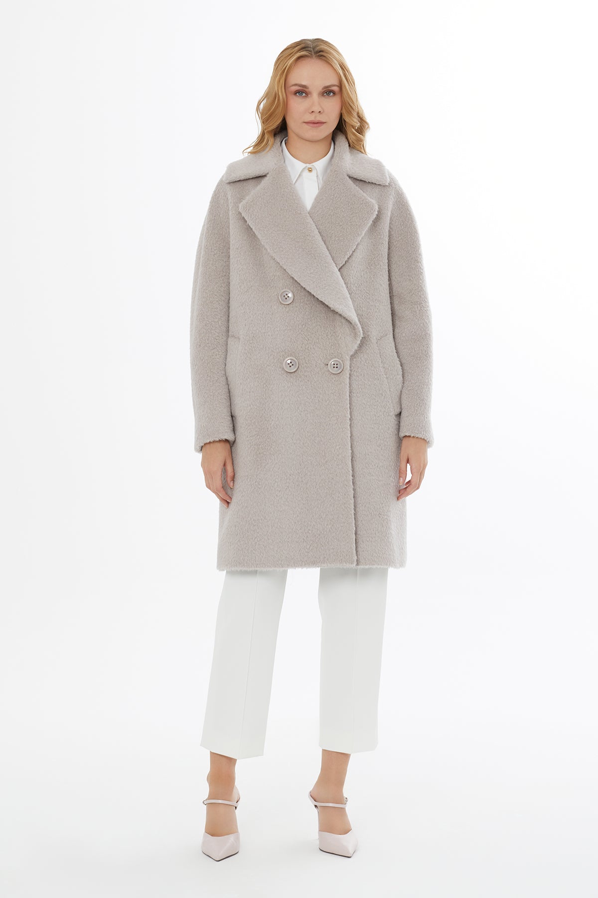 Notch Lapel Jacket with Button Detail and Pockets N