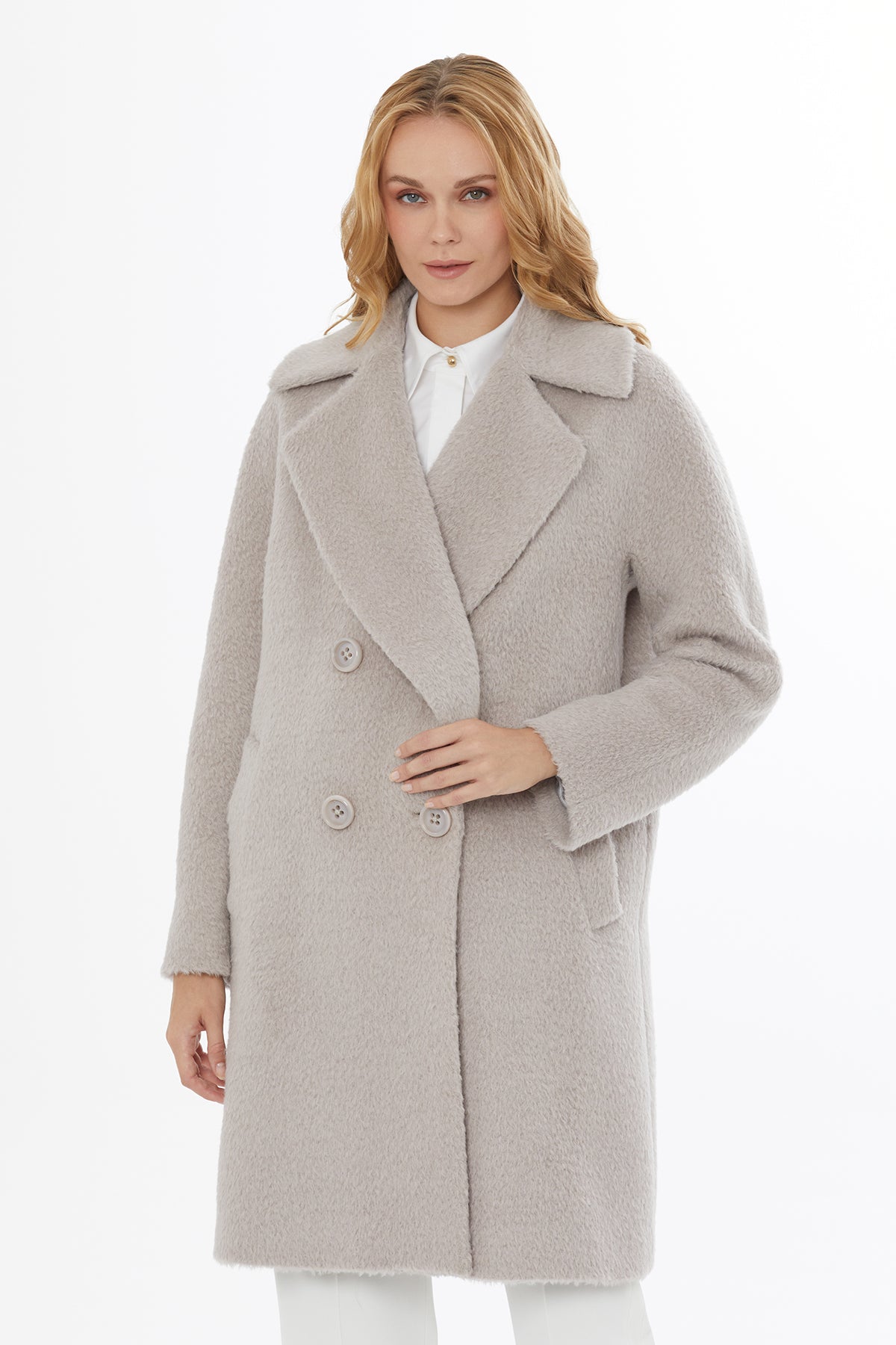 Notch Lapel Jacket with Button Detail and Pockets N