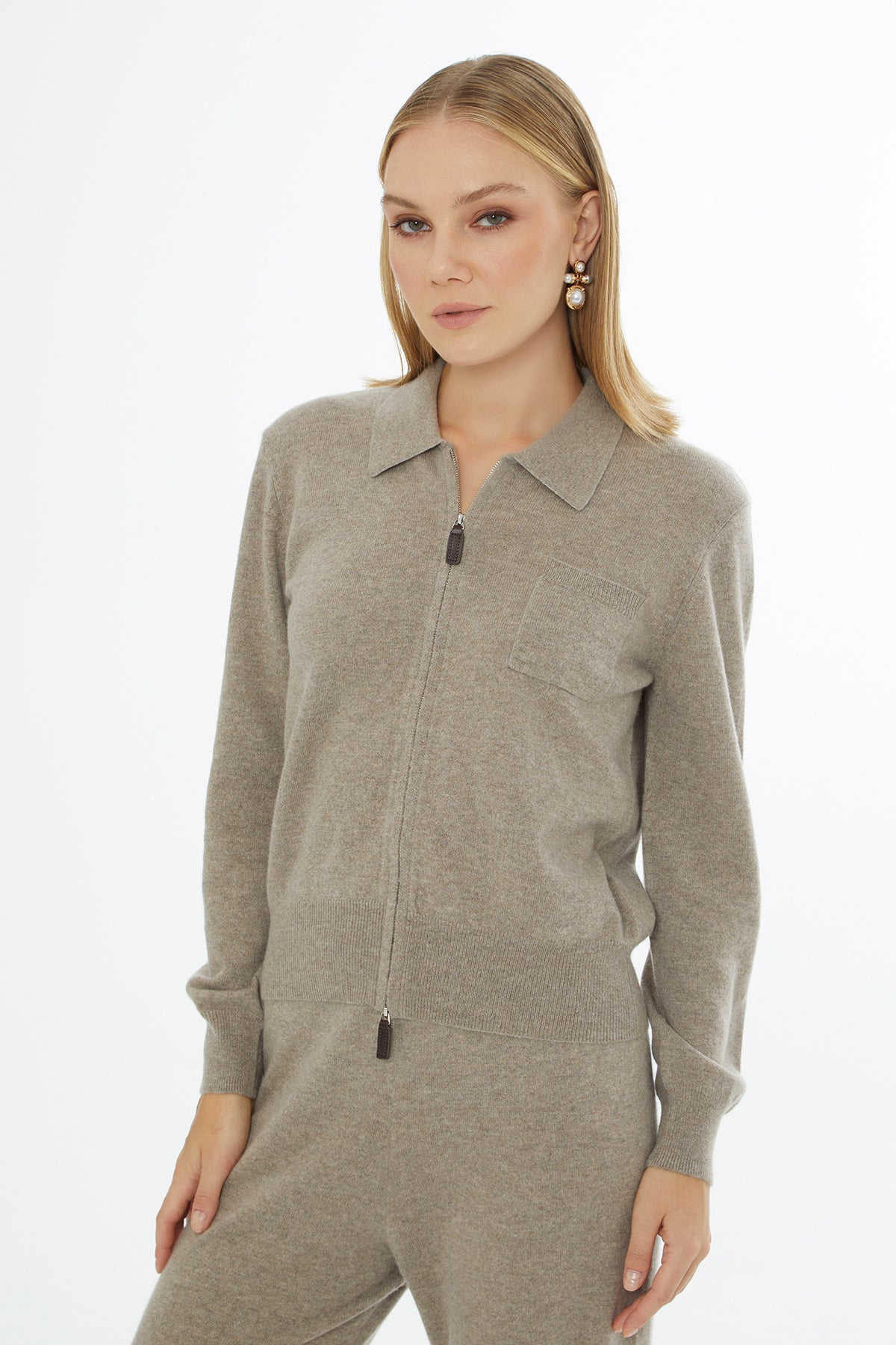 Beige Shirt-Collar Cardigan