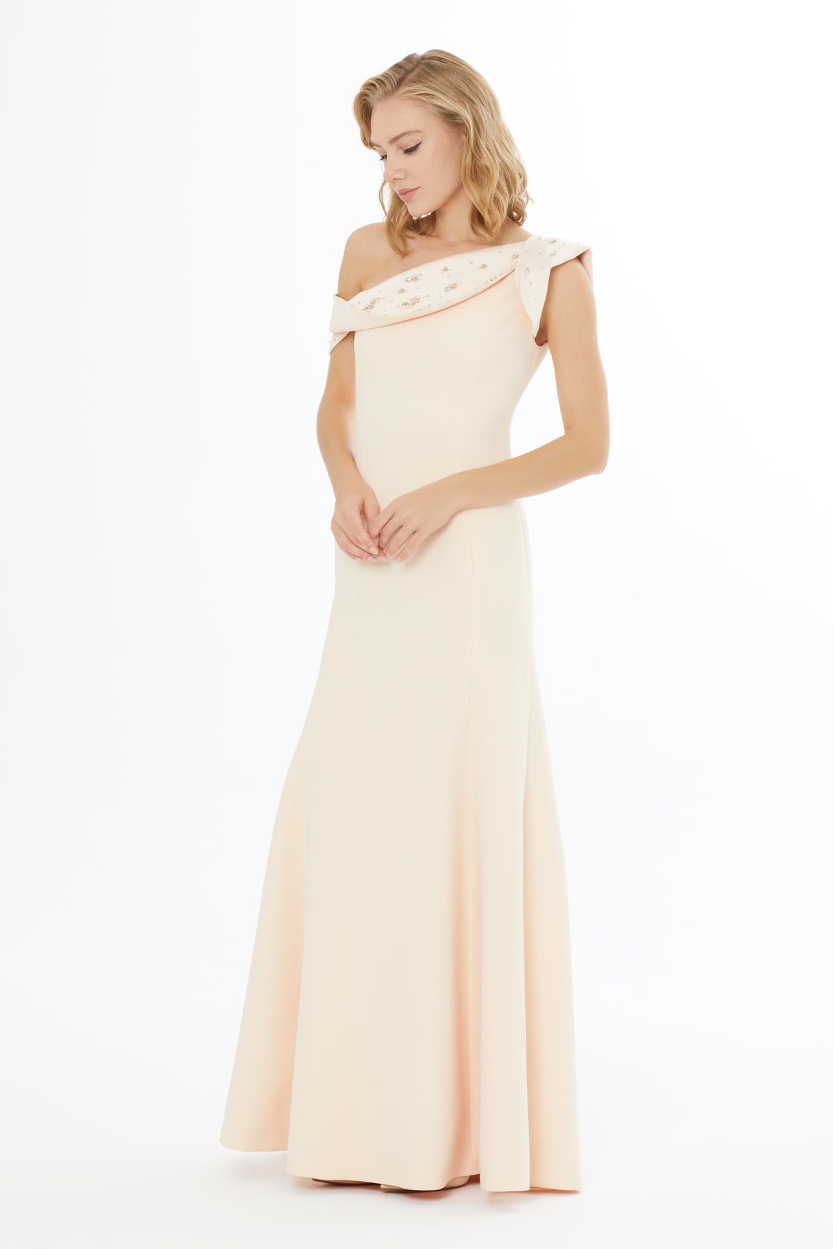 Pink Low-Neck Maxi Dress