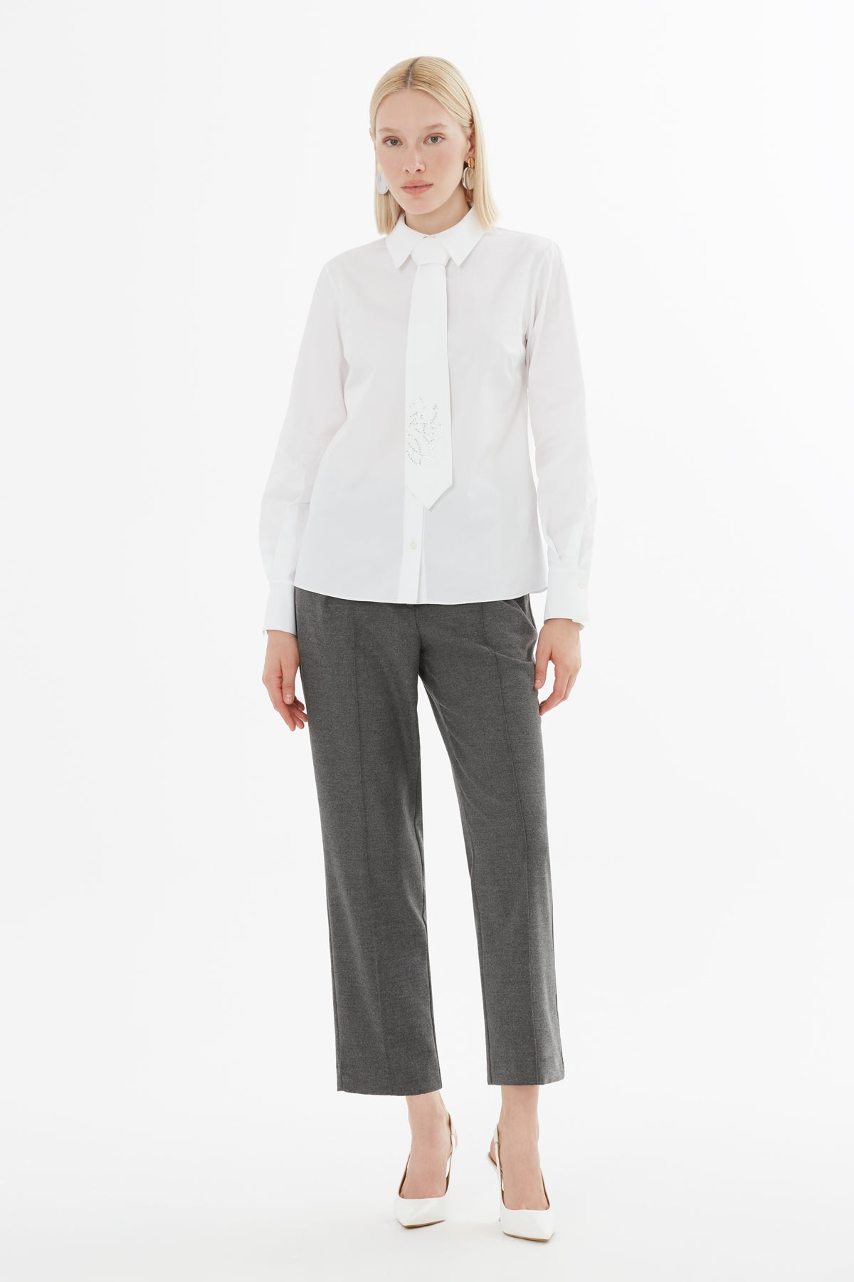 Printed Tie-Neck Blouse N