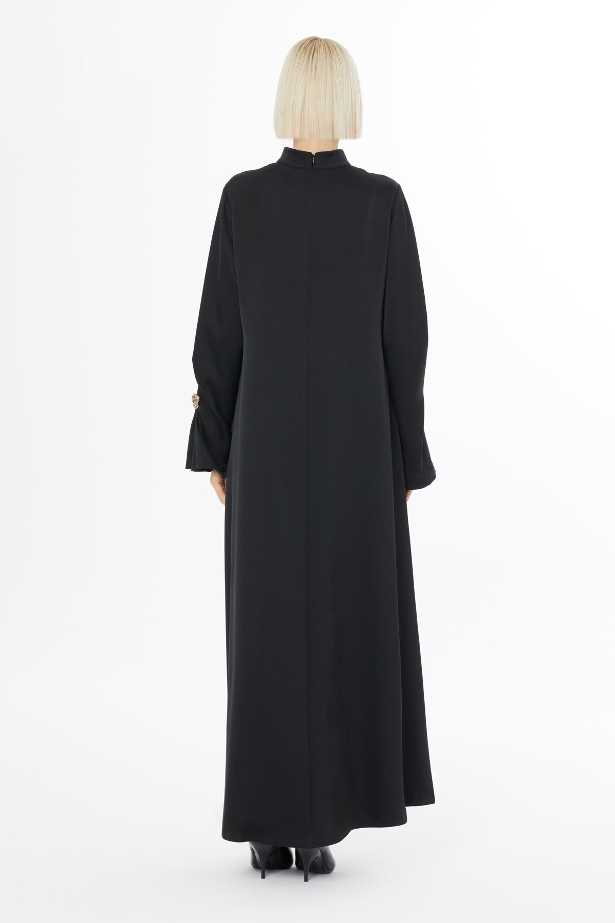 Black Long-Sleeved Zippered Dress