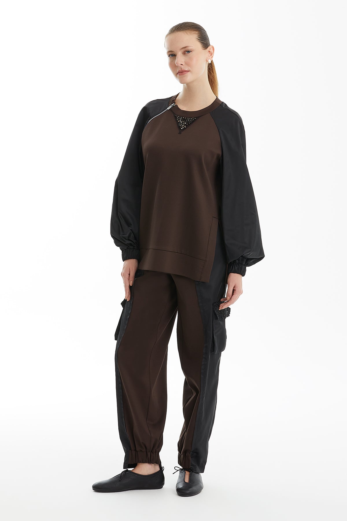 Brown Zip-Detail Embroidered Sweatshirt