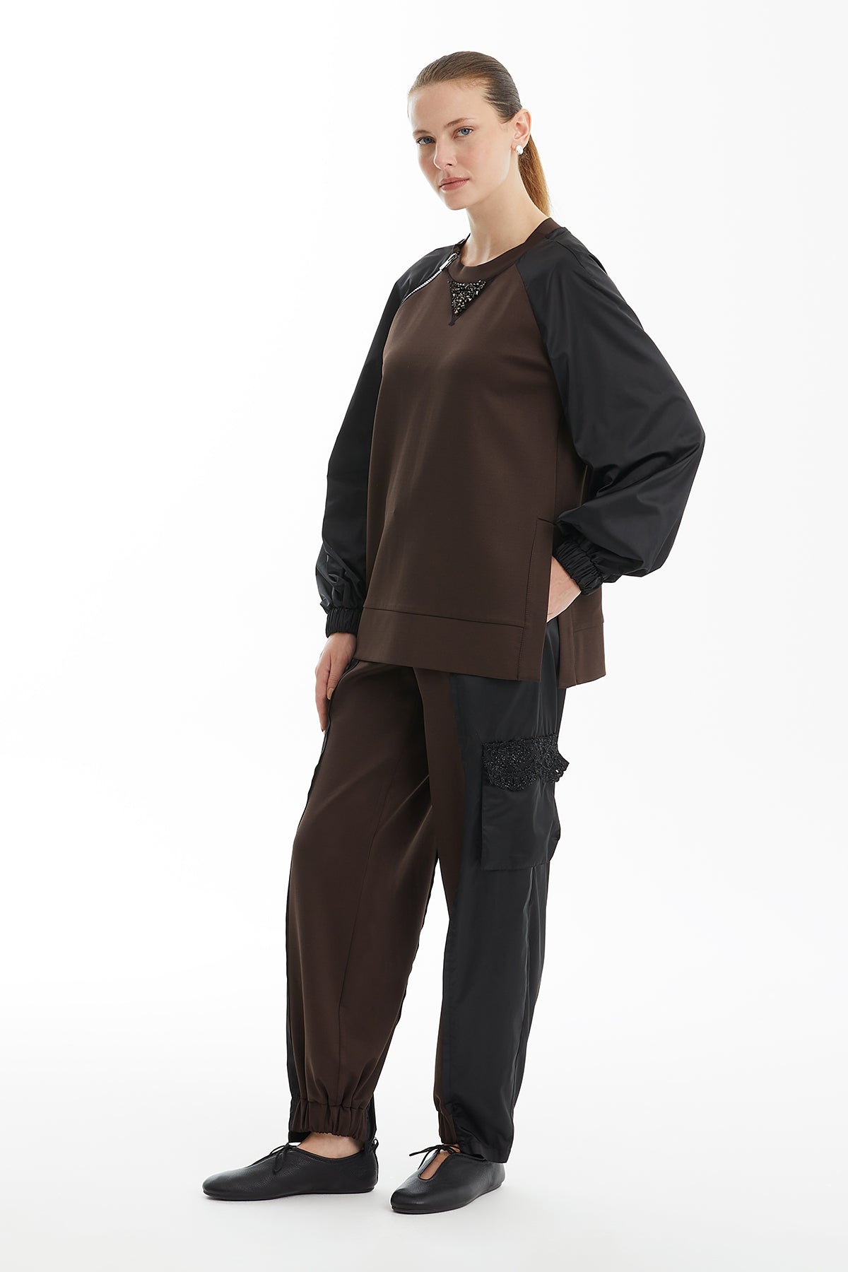 Brown Zip-Detail Embroidered Sweatshirt