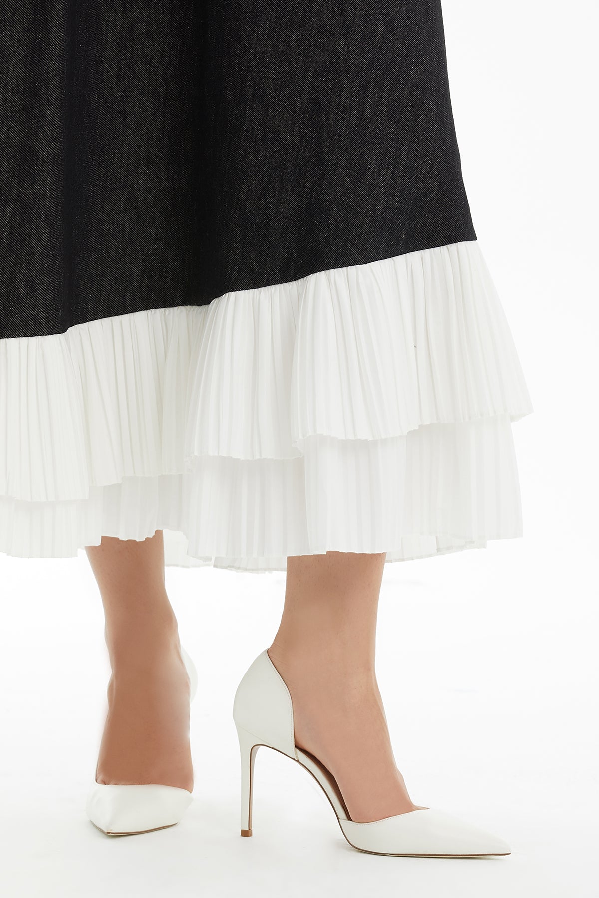 Black Ruffle Detail Maxi Skirt