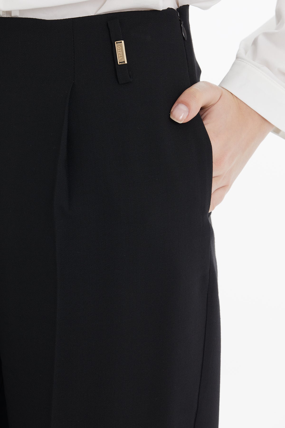 Black Ankle-Length Straight-Leg Trousers