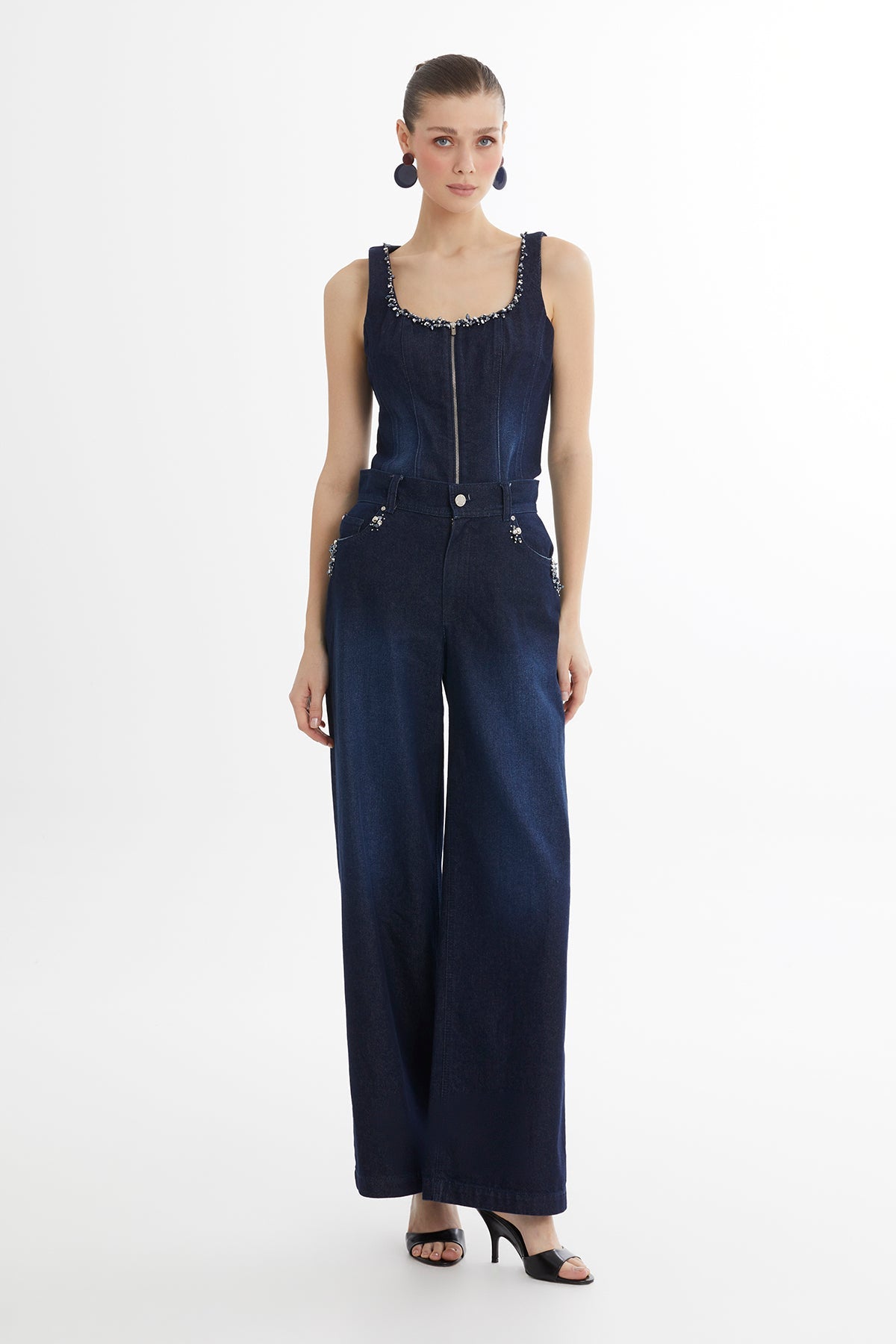 Embroidered Detail Jeans