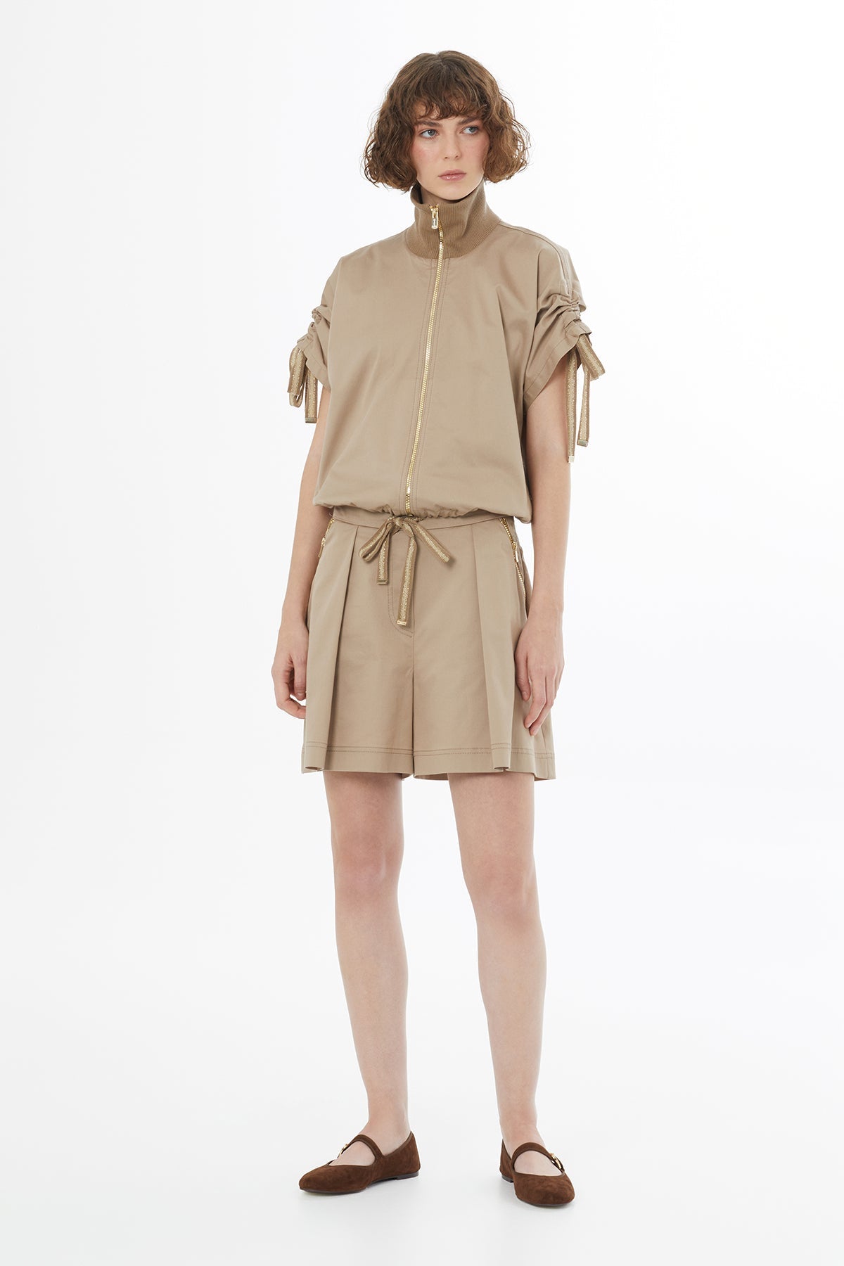 Beıge Pleated Zip Pocket Shorts