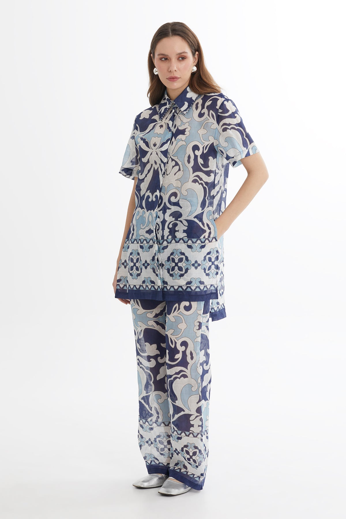 Embroidered Long Slit Shirt