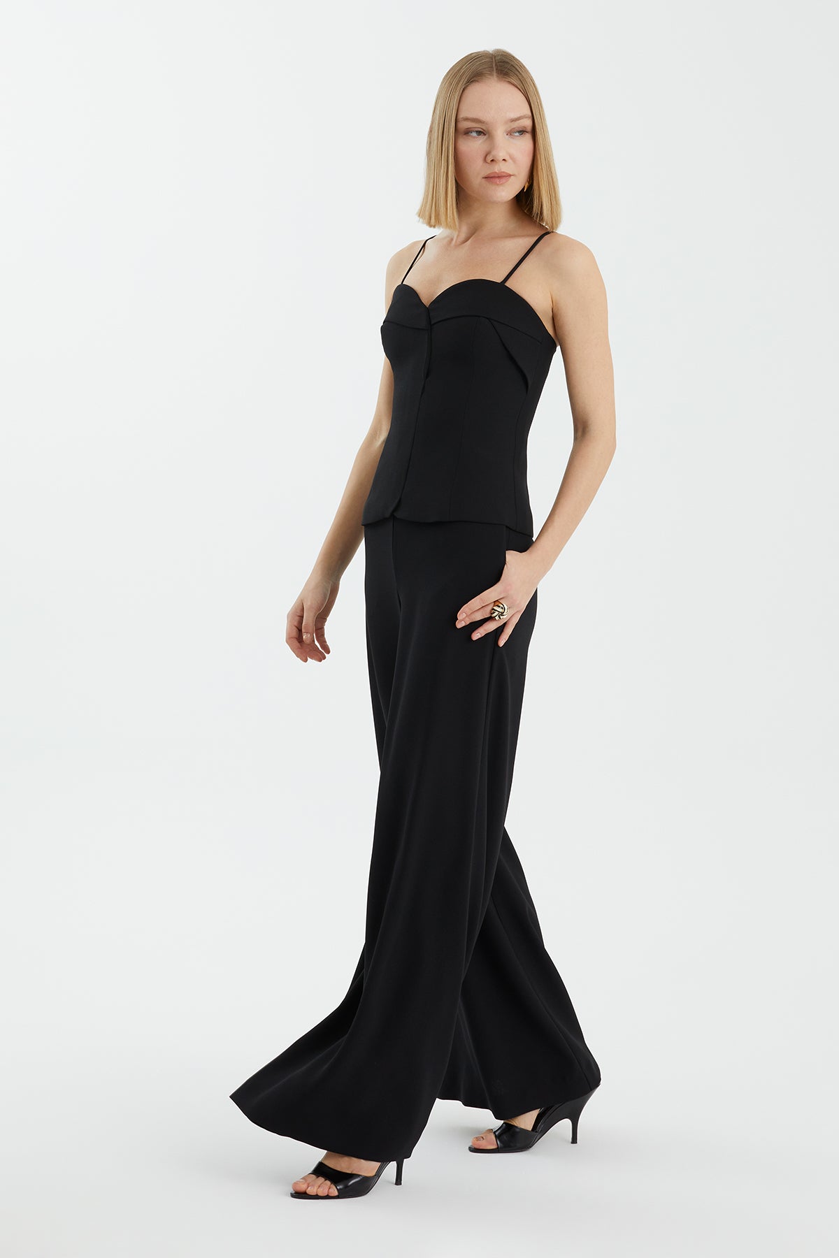 Black Zip-Up Sweetheart Neckline Camisole Top