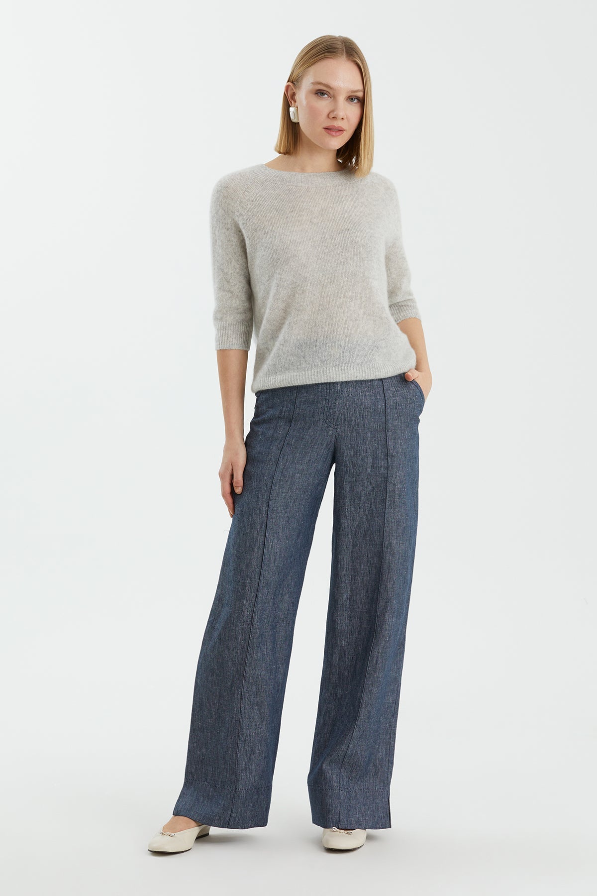 Grey Cashmere-Silk Blend Crewneck Knit