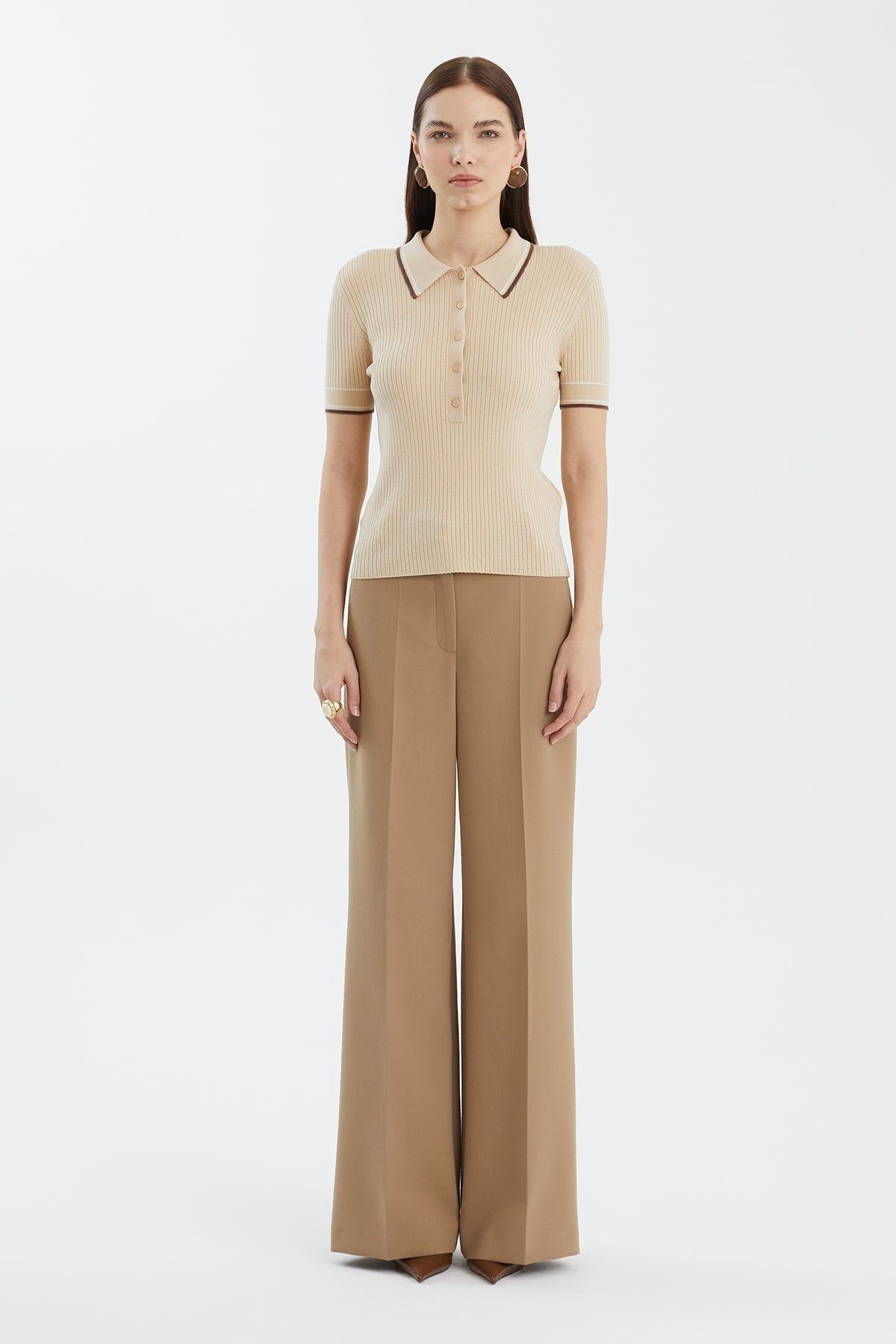 Beige Shirt Collar Short Sleeve Knit Top
