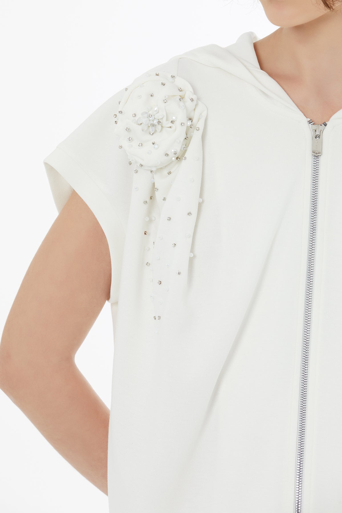 Ecru Rose Embroidered Sweatshirt