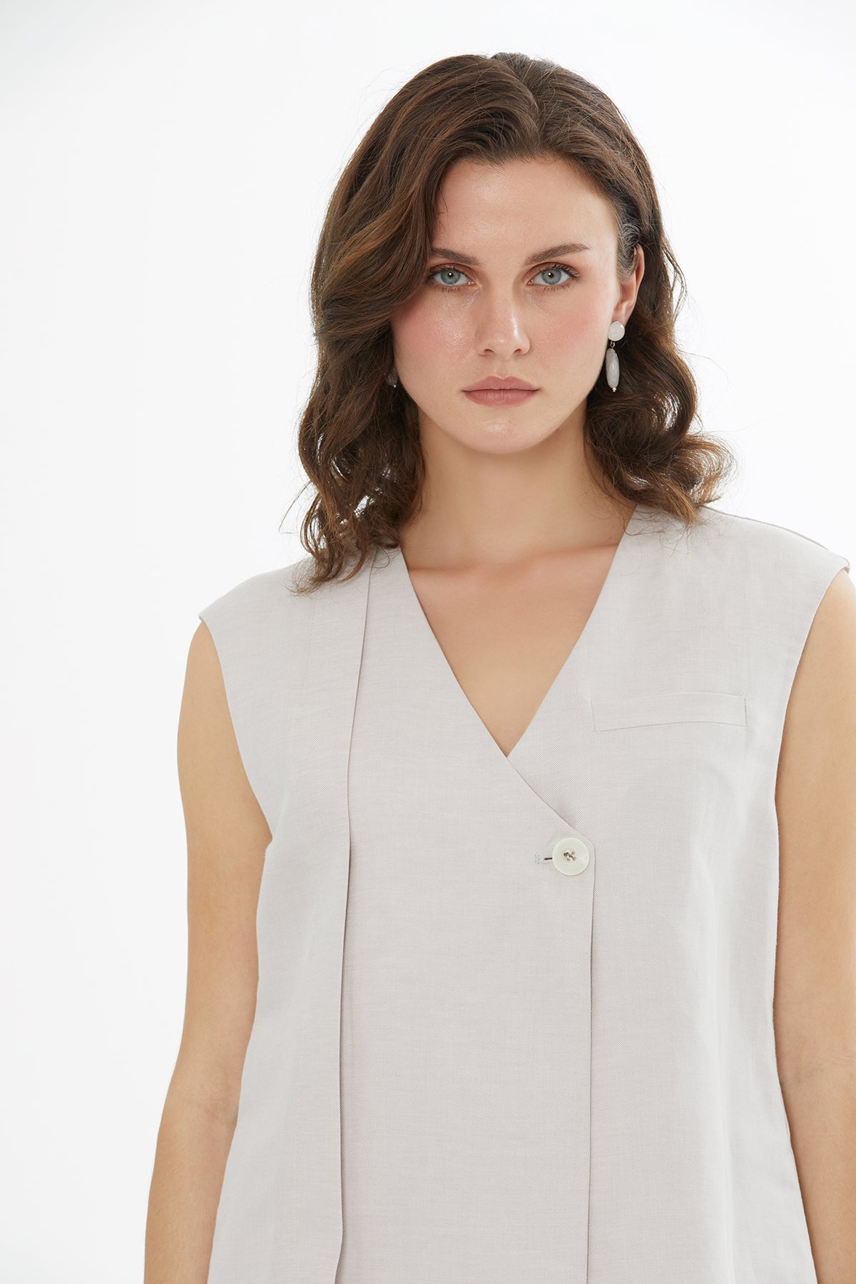 Beige V-Neck Sleeveless Vest