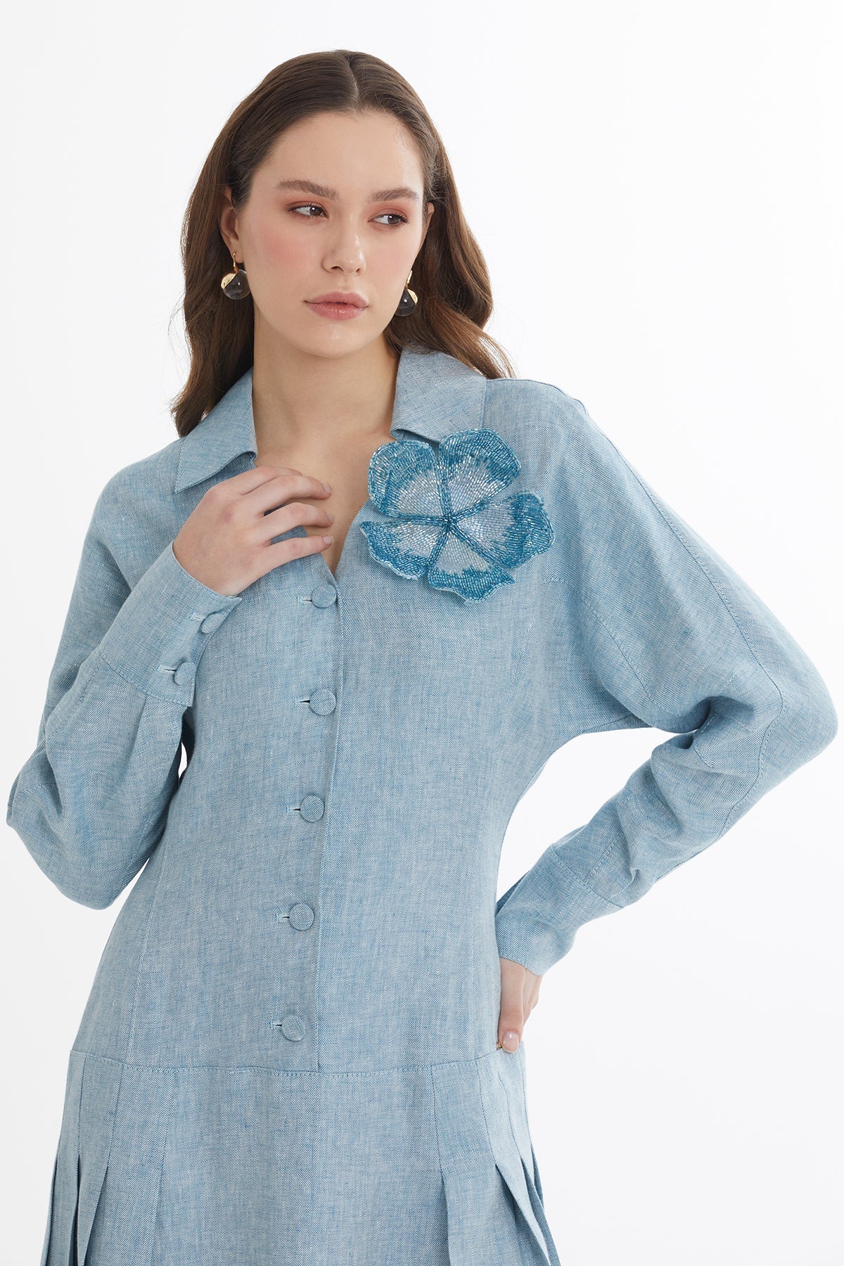 Blue Beaded Floral Brooch Linen Maxi Dress