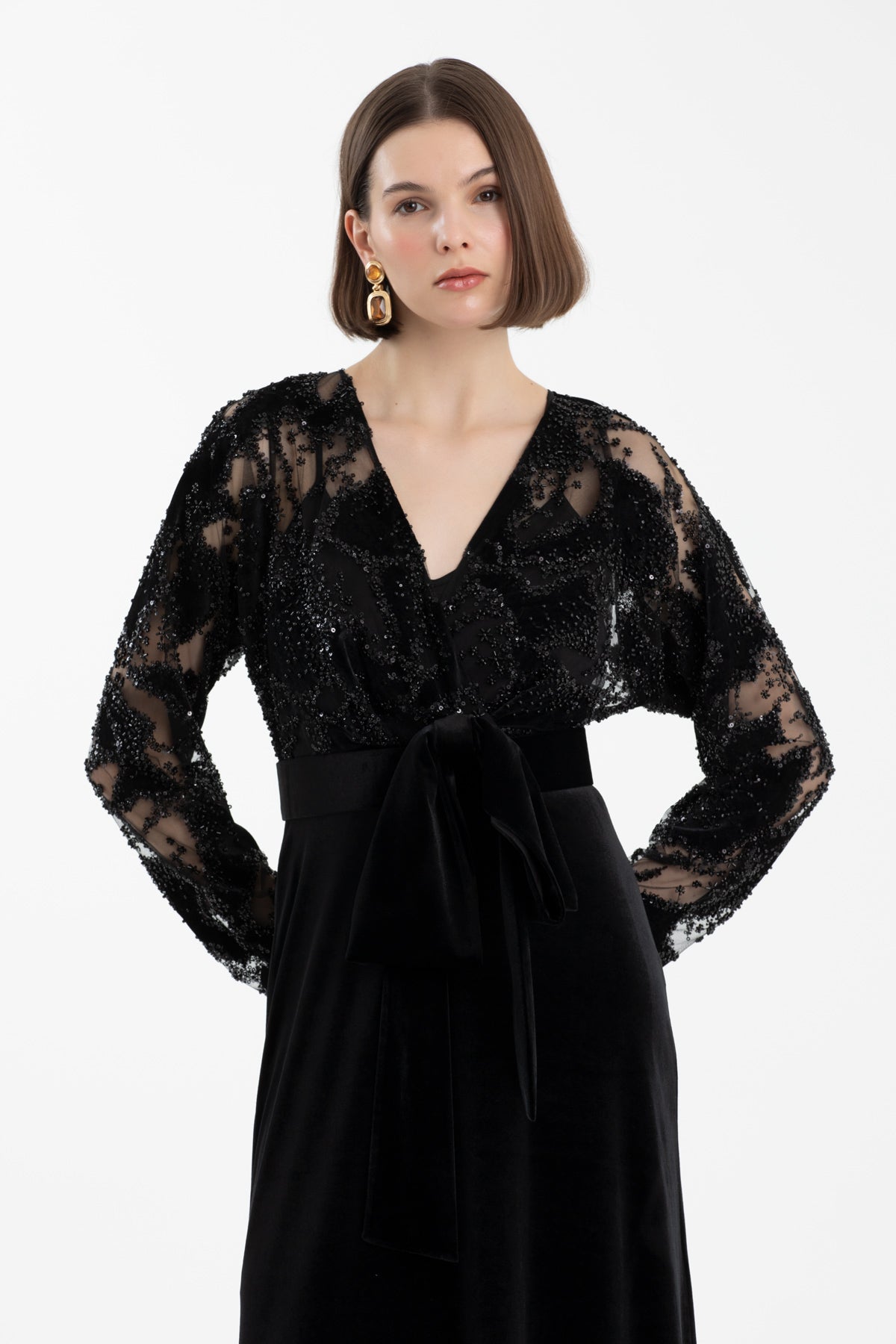 Black Belt Detail Maxi Dress