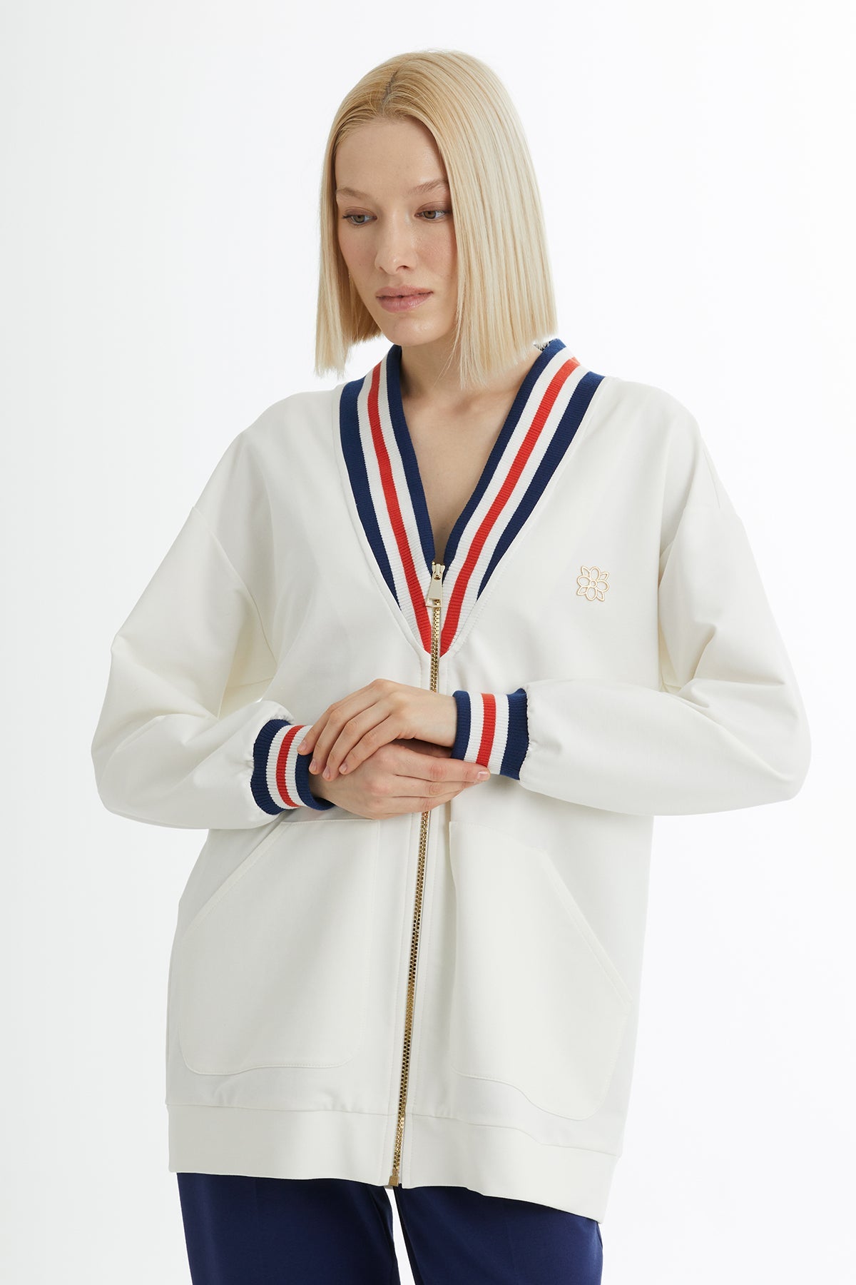 Ecru Striped Knit Collar Sweat Set