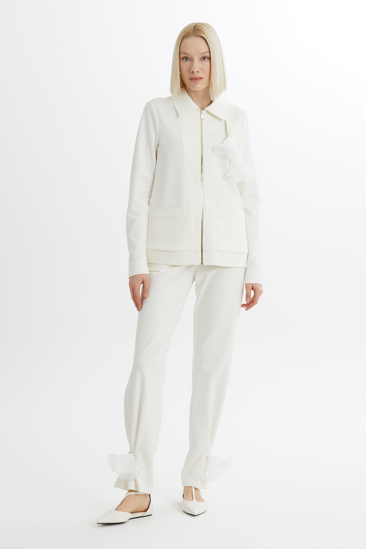 Ecru Jacket and Pants Sweatshirt Set