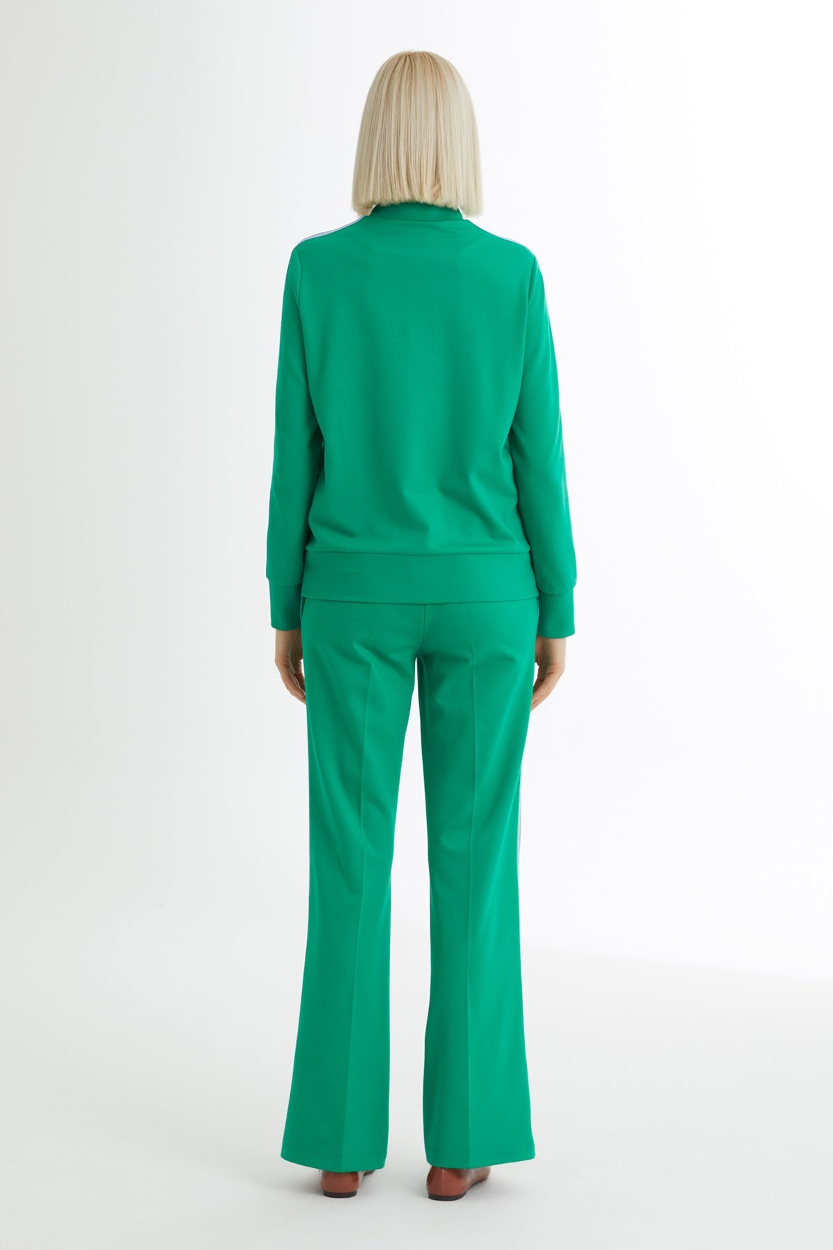 Green Jacket and Pants Sweatshirt Set with Knit Details