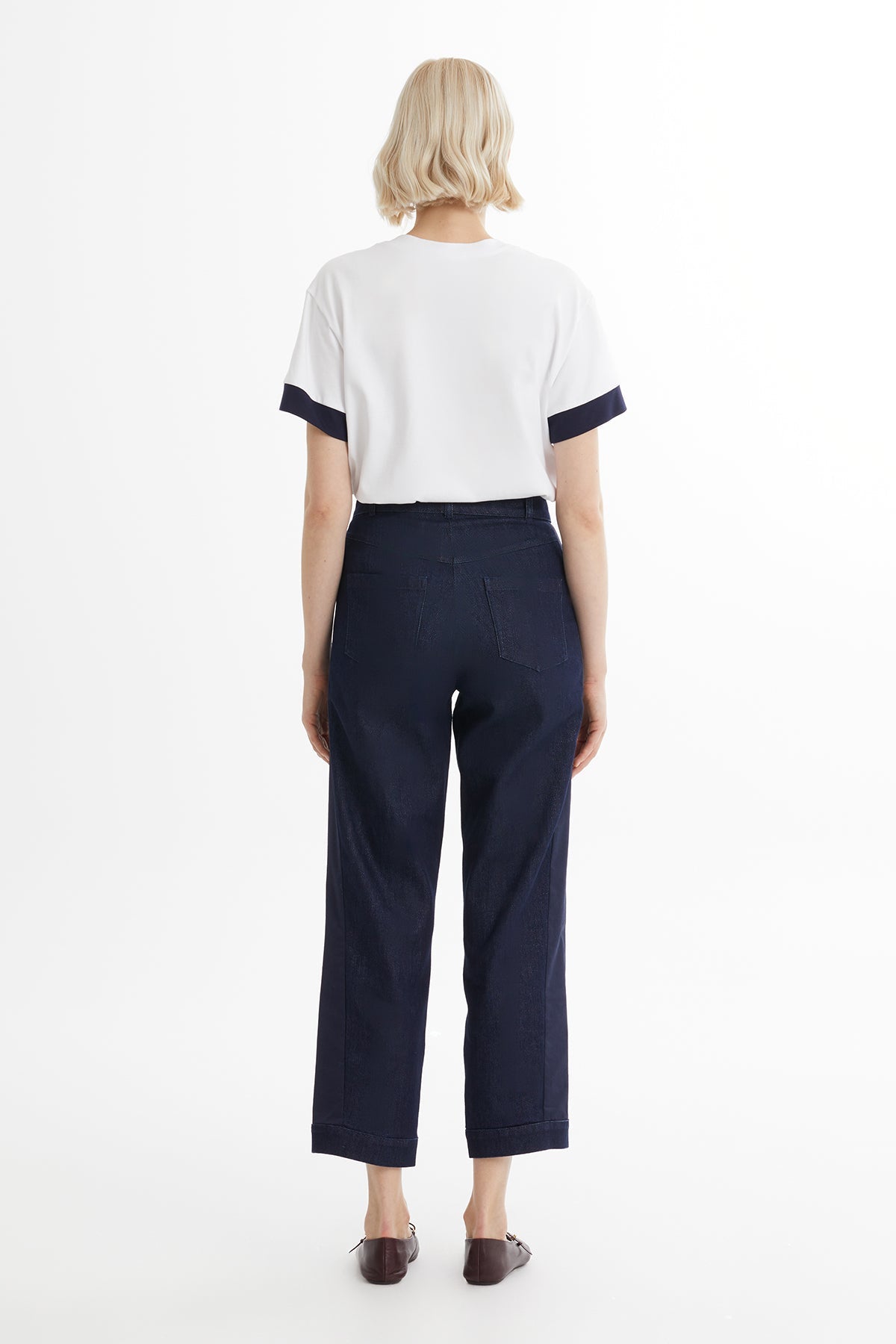 Embroidered Detail Jeans