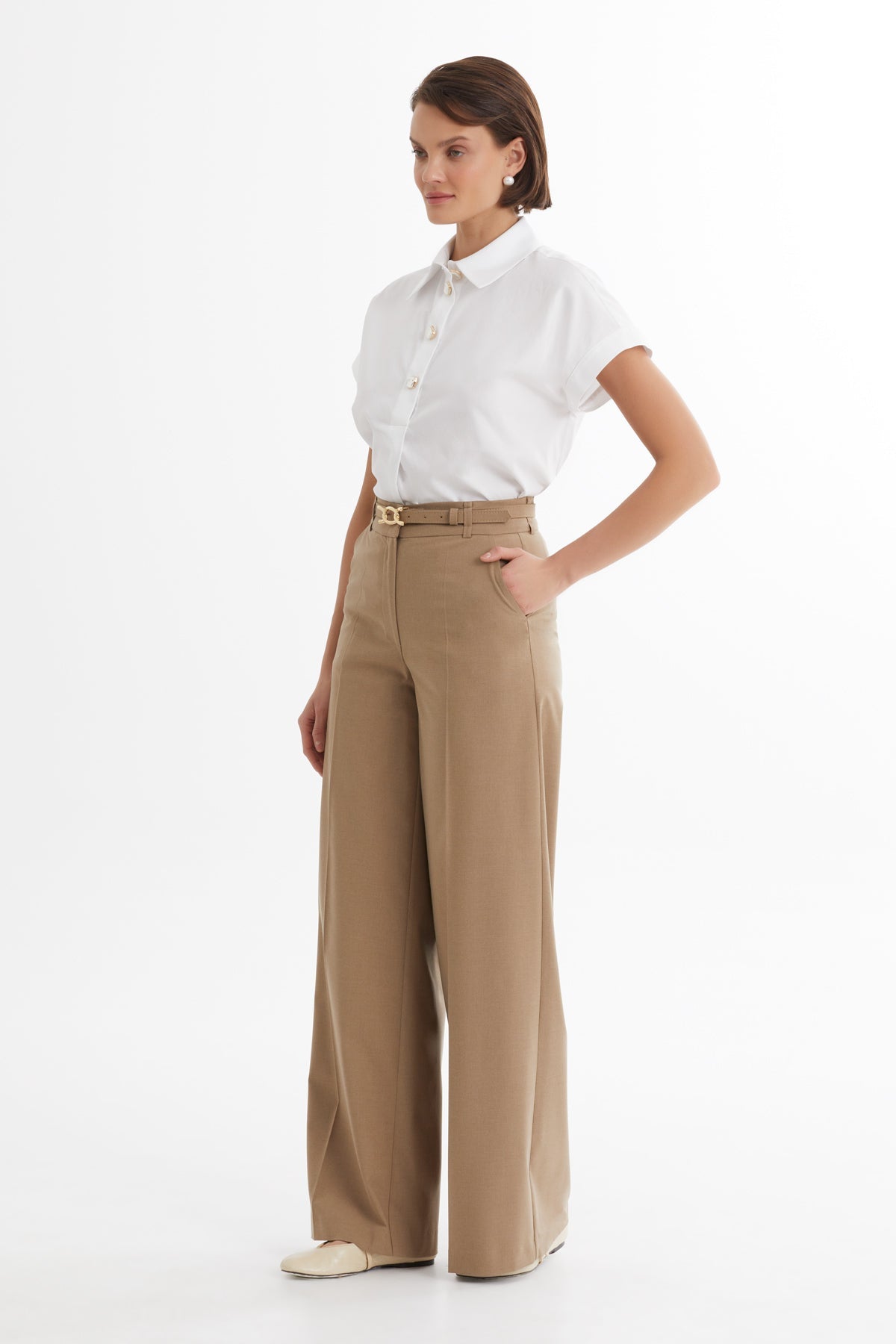Beige Belt-Detail Straight-Leg Trousers
