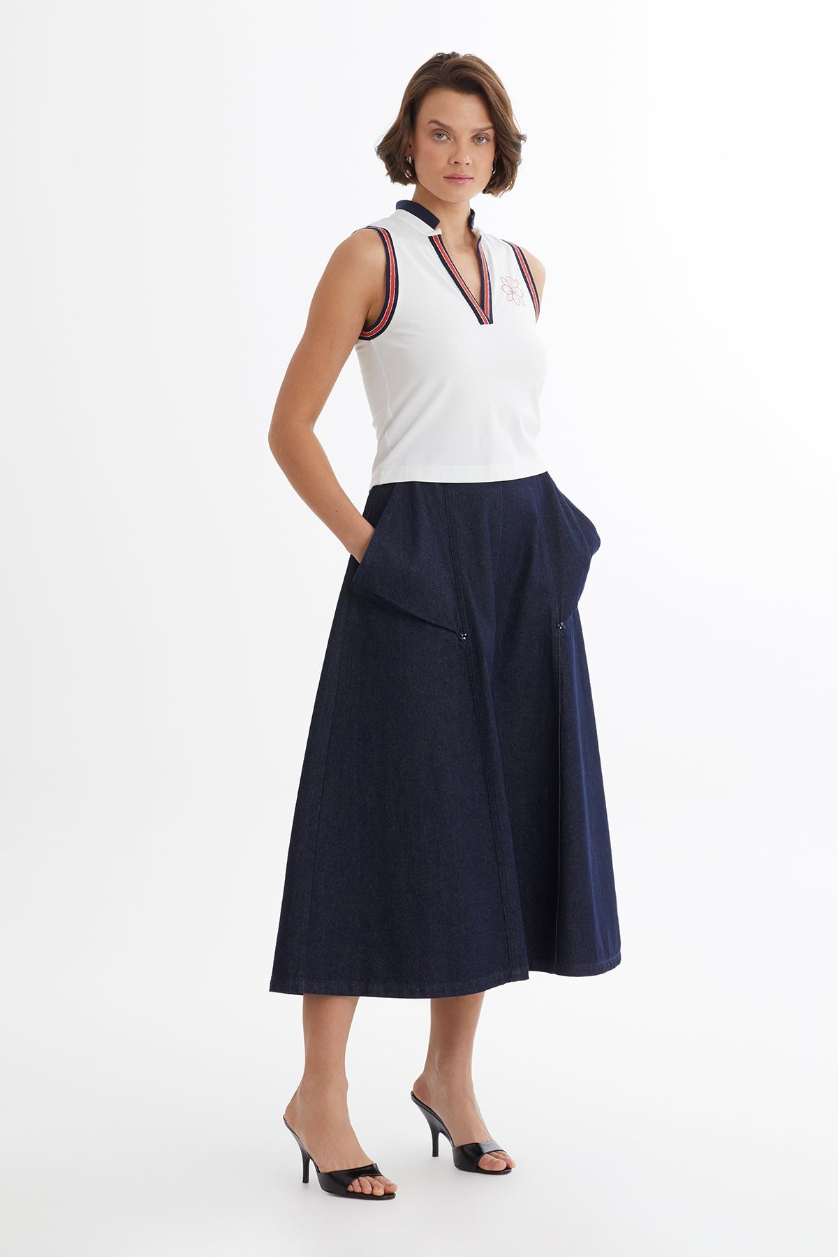 White Embroidered Detail Blouse