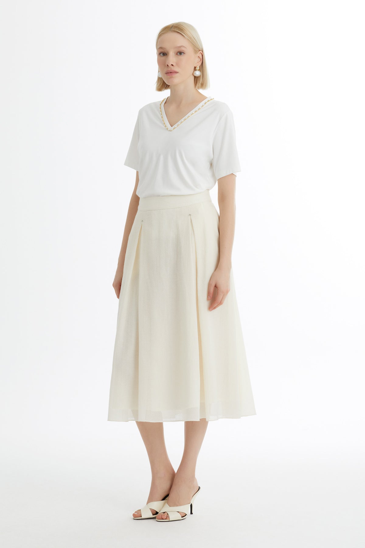 Ecru Pleated Embroidered Skirt