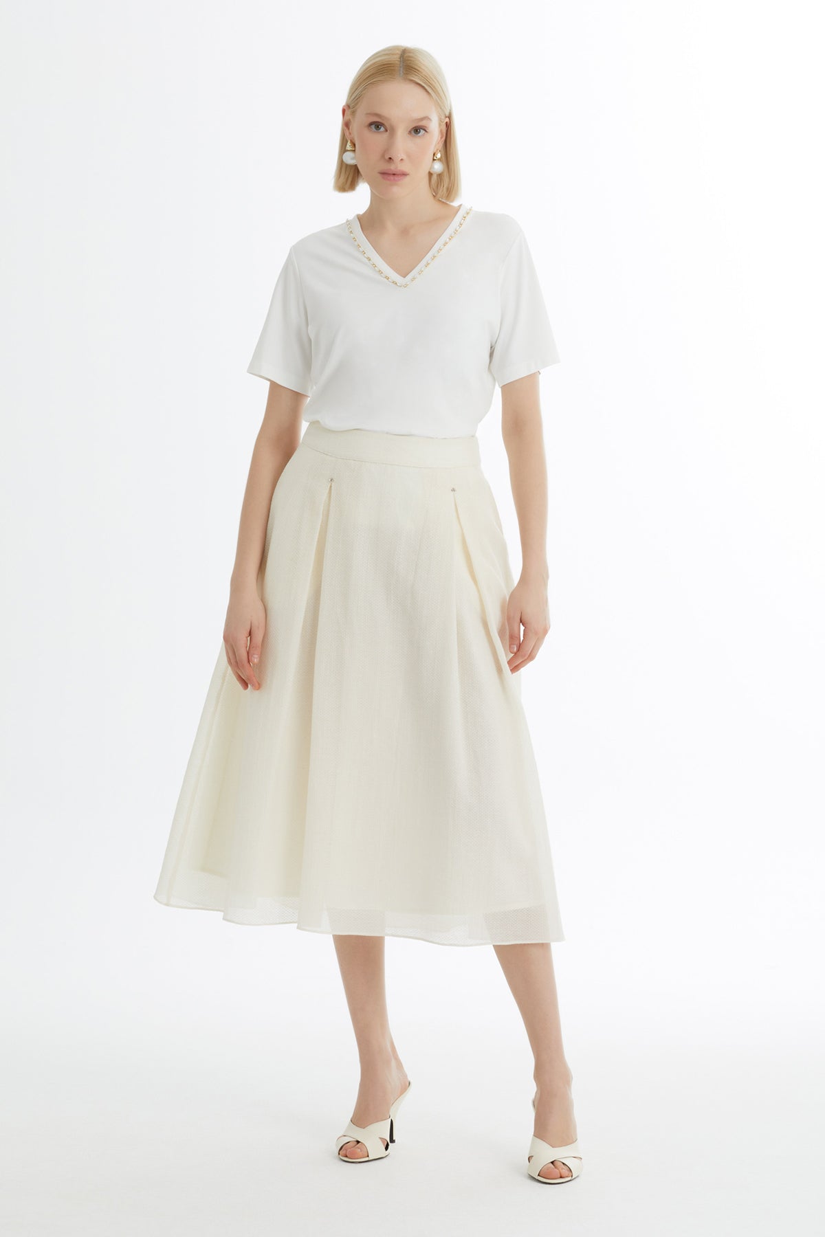 Ecru Pleated Embroidered Skirt