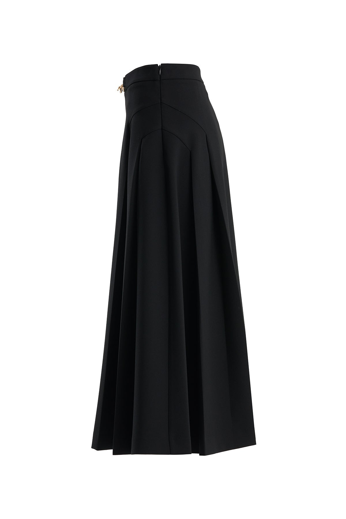Black Pleated Skirt with Chain Accessory