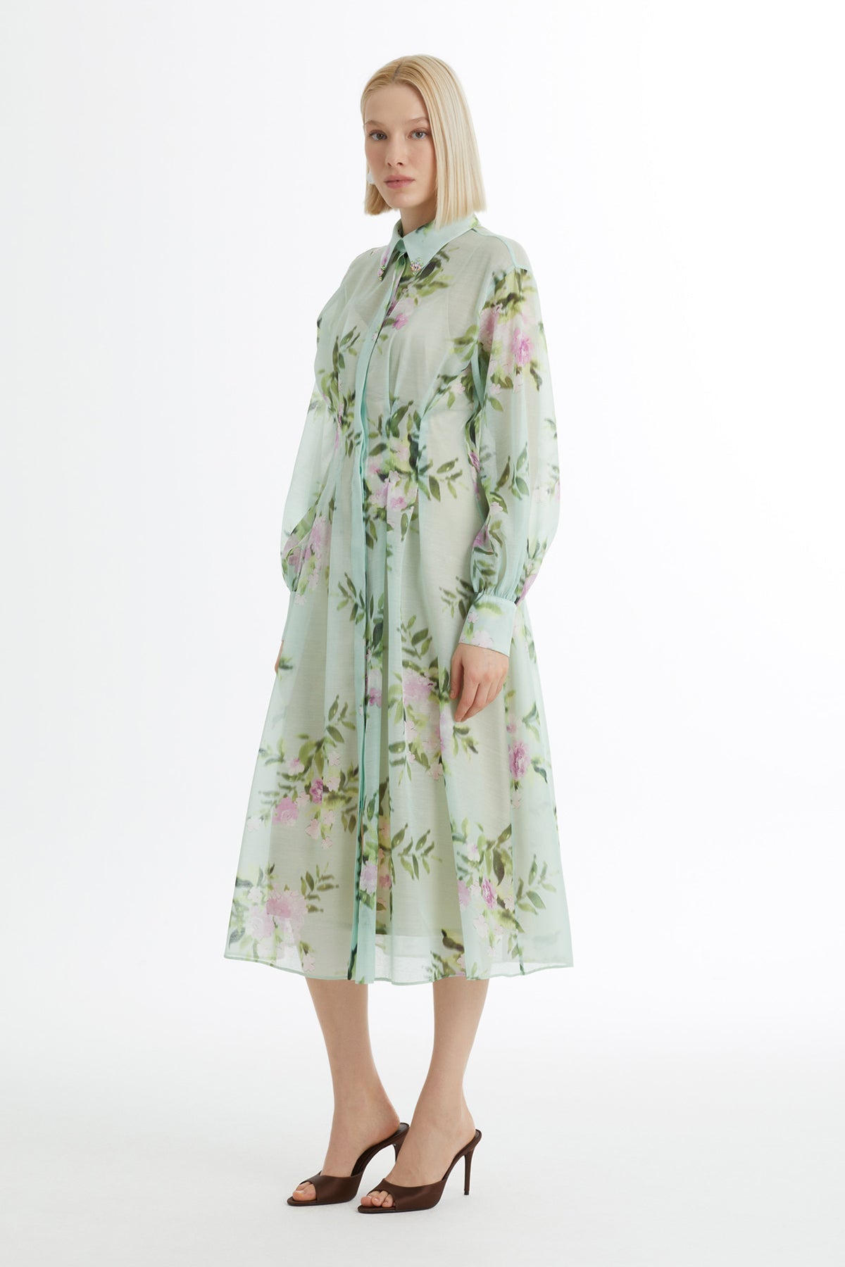 Green Balloon Sleeve Embroidered Dress