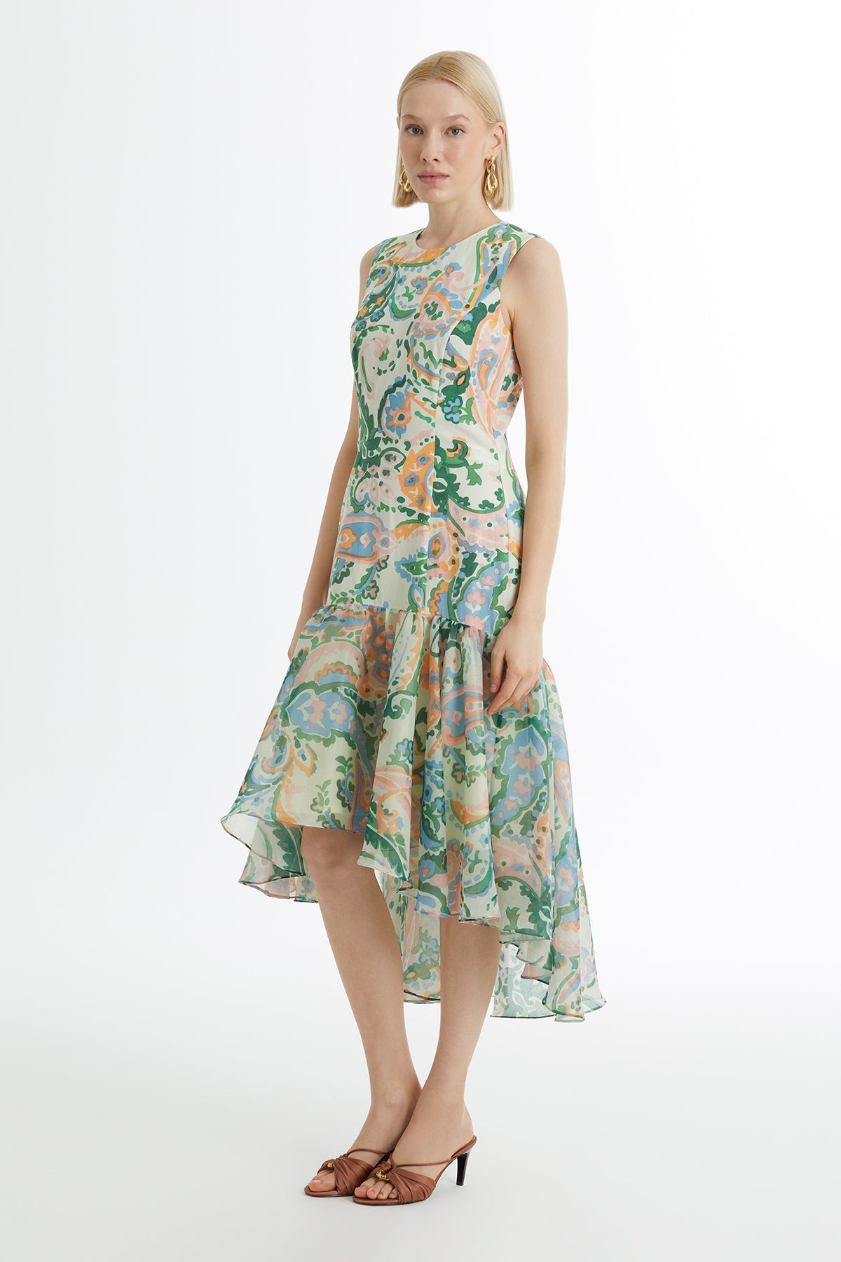 Sleeveless Gathered Patterned Dress