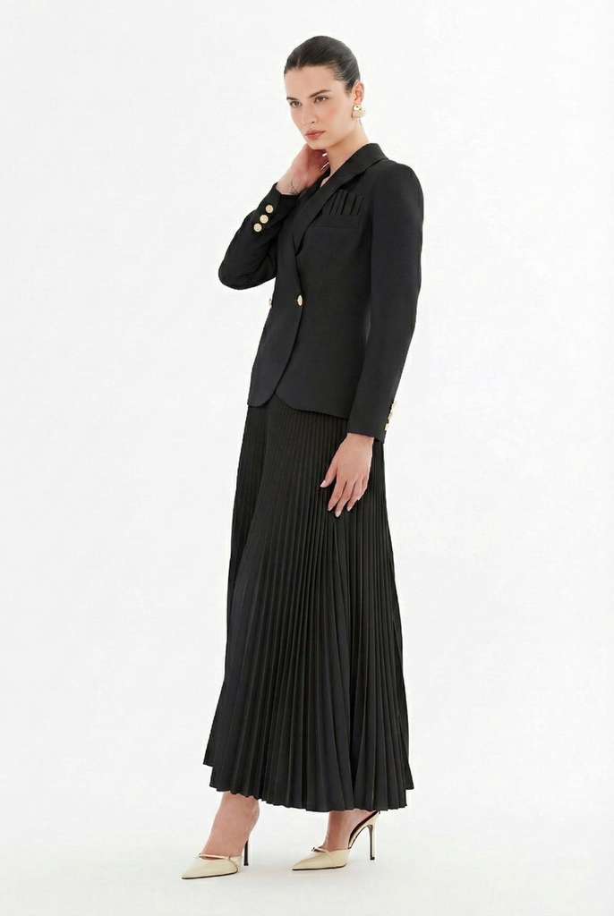 Double-Breasted Jacket and Pleated Suit N