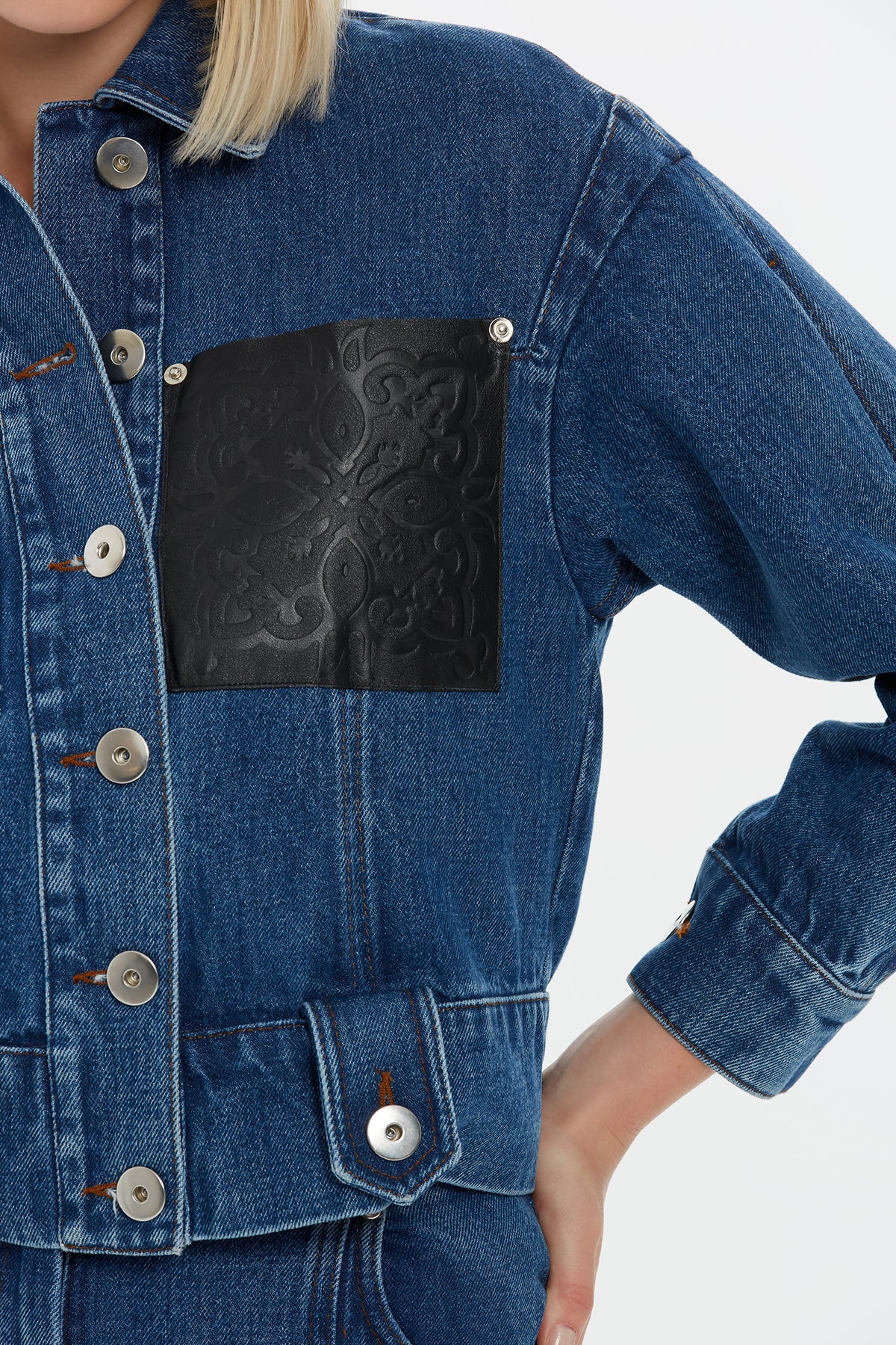 Short Denim Jacket with Leather Details N