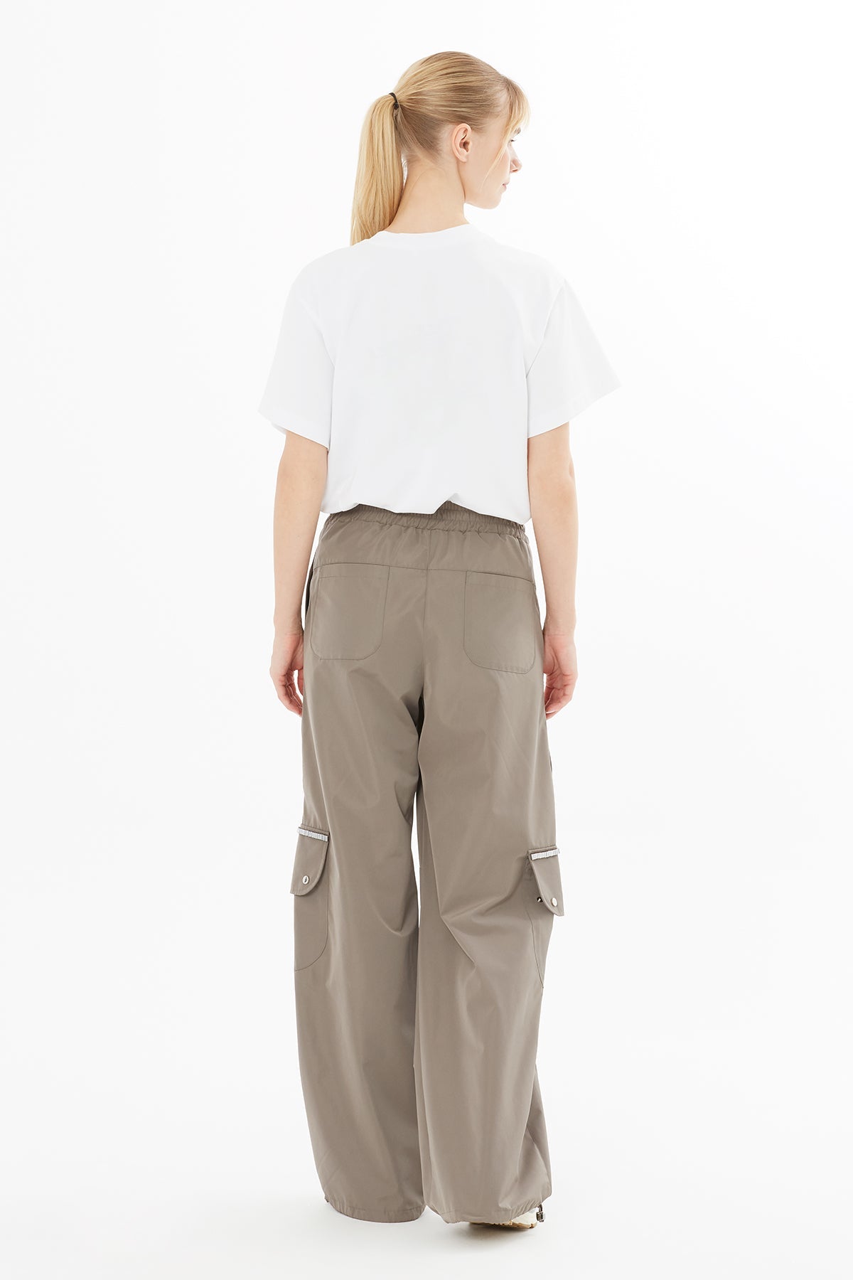 Grey Wide-Leg Snap-Button Pocketed Sweatpants