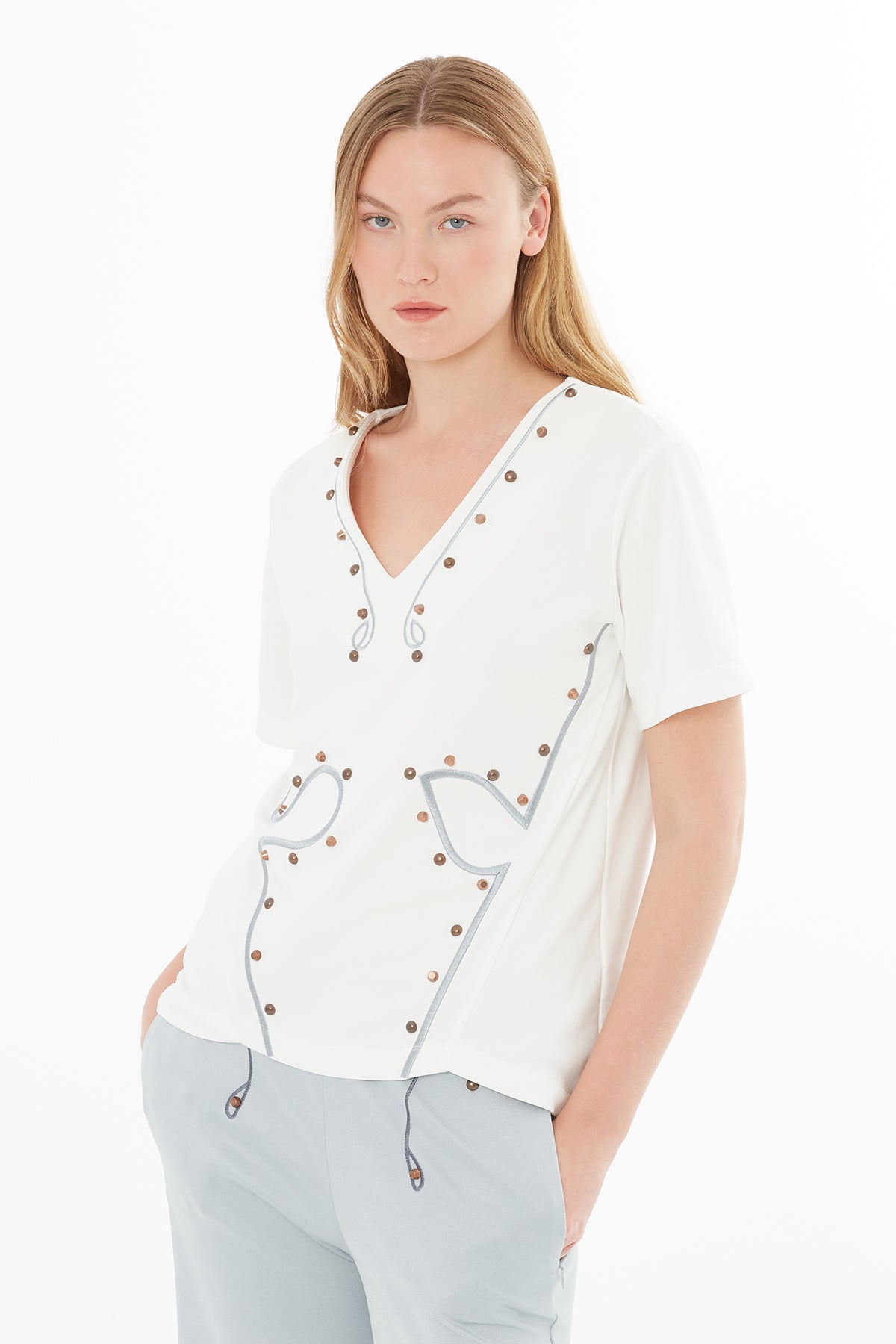 Ecru V-Neck T-Shirt with Embroidered Detail