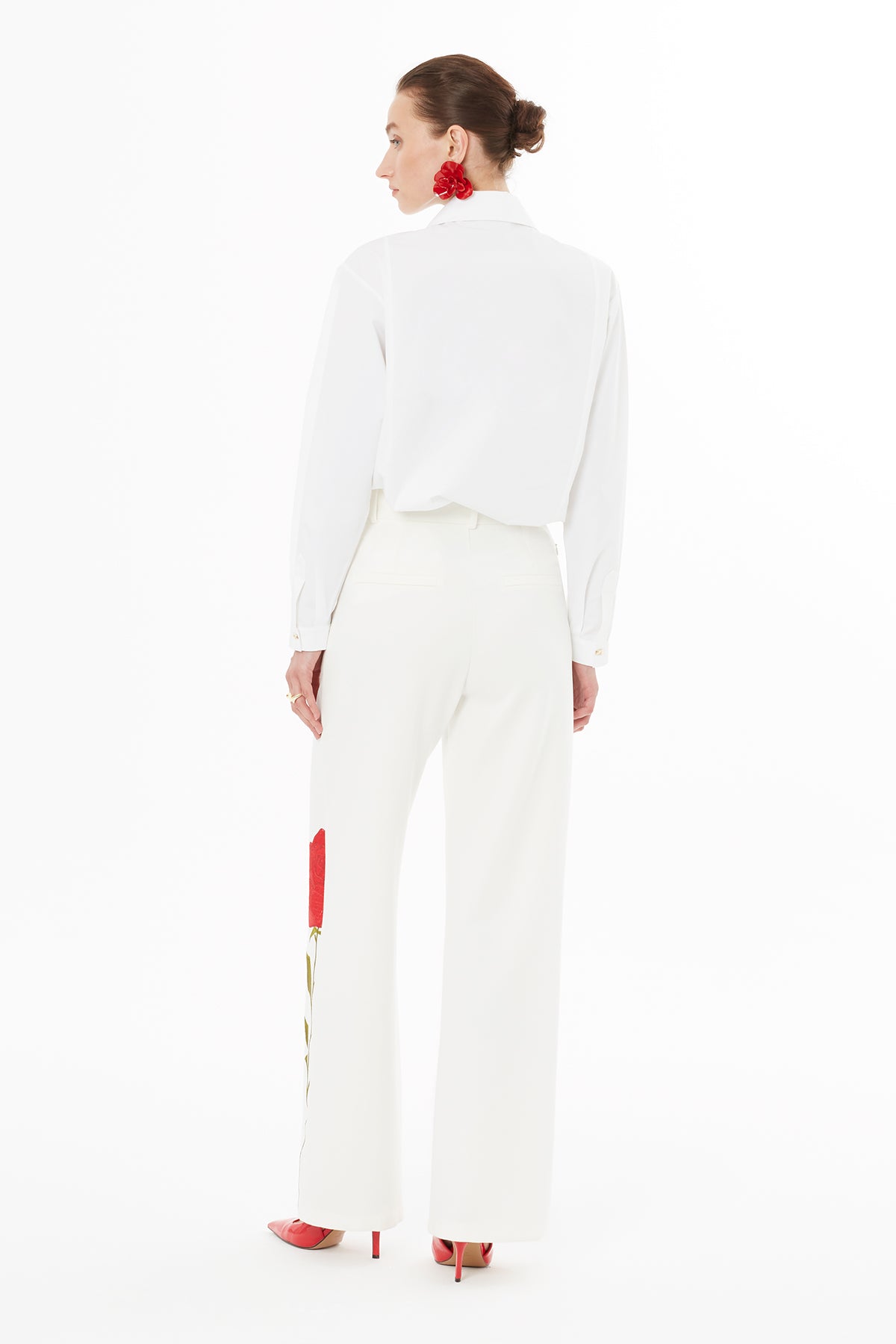 White Trousers with Rose Embroidery
