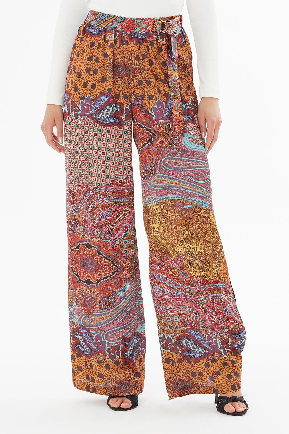 Printed Trousers with Accessory Detail