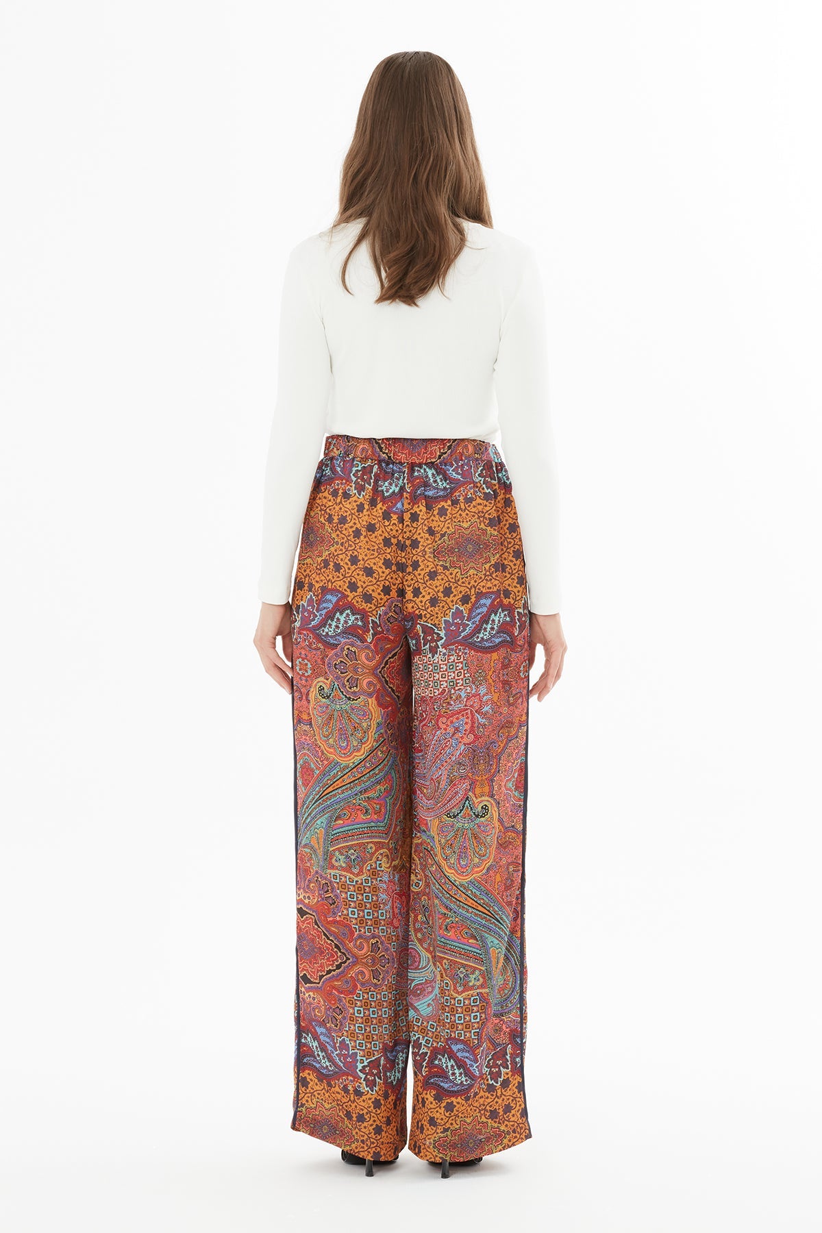 Printed Trousers with Accessory Detail