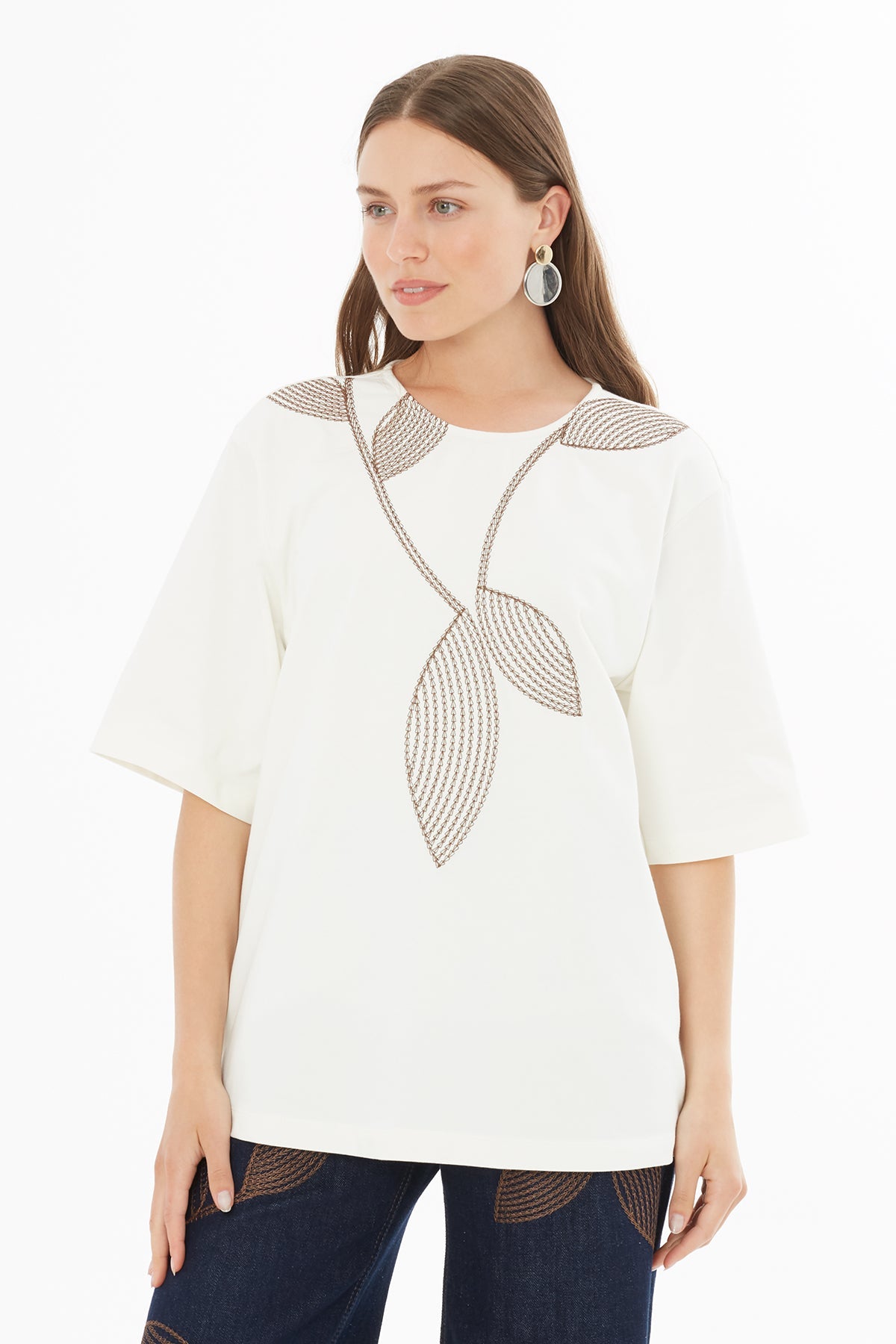 Ecru T-Shirt with Leaf Motif Embroidery