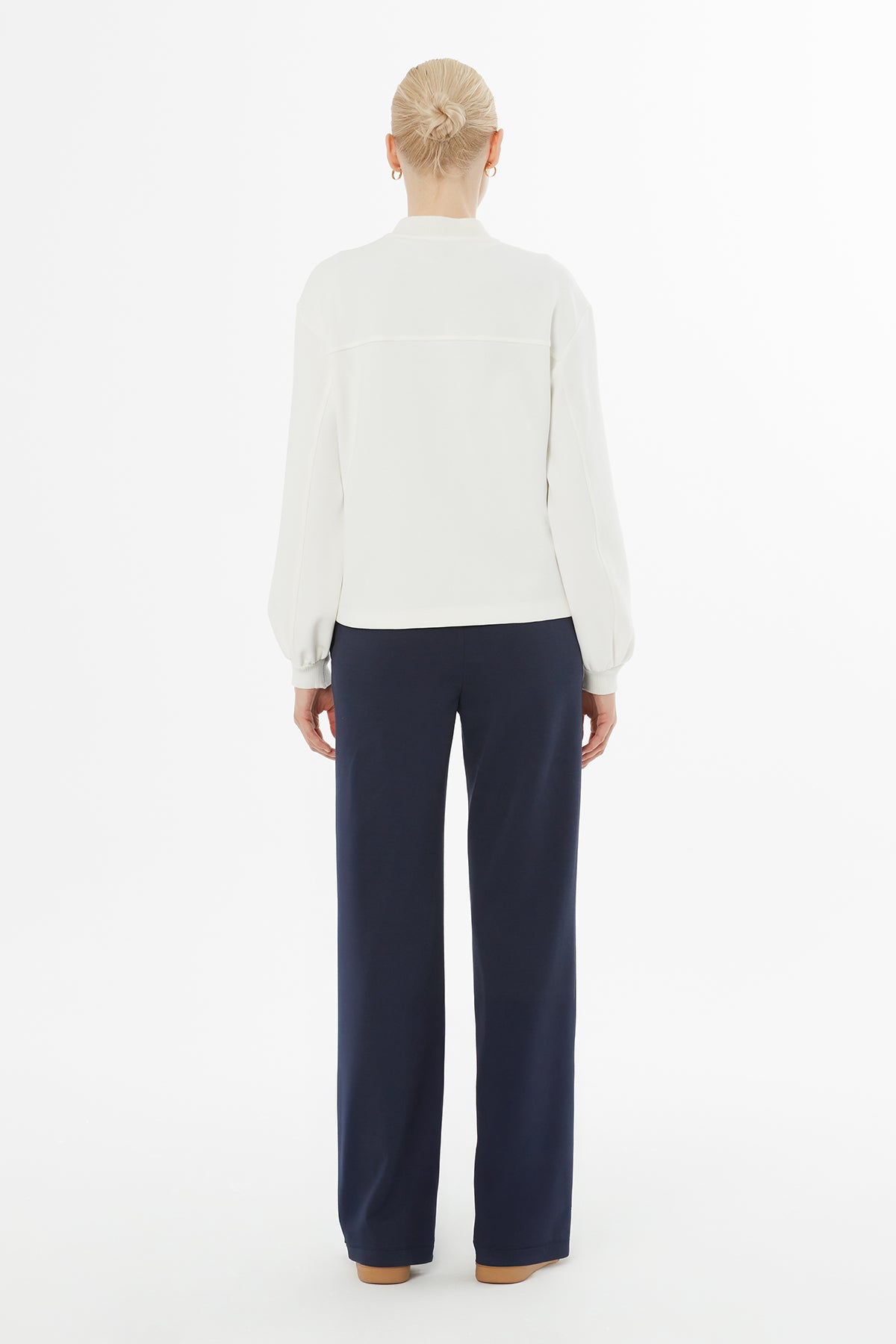 Ecru Tracksuit Set with Knit Collar