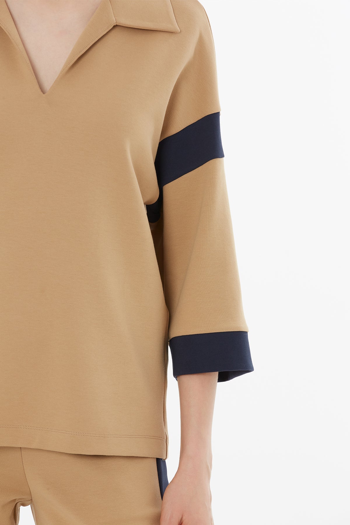 Beige V-Neck Trimmed Tracksuit Set