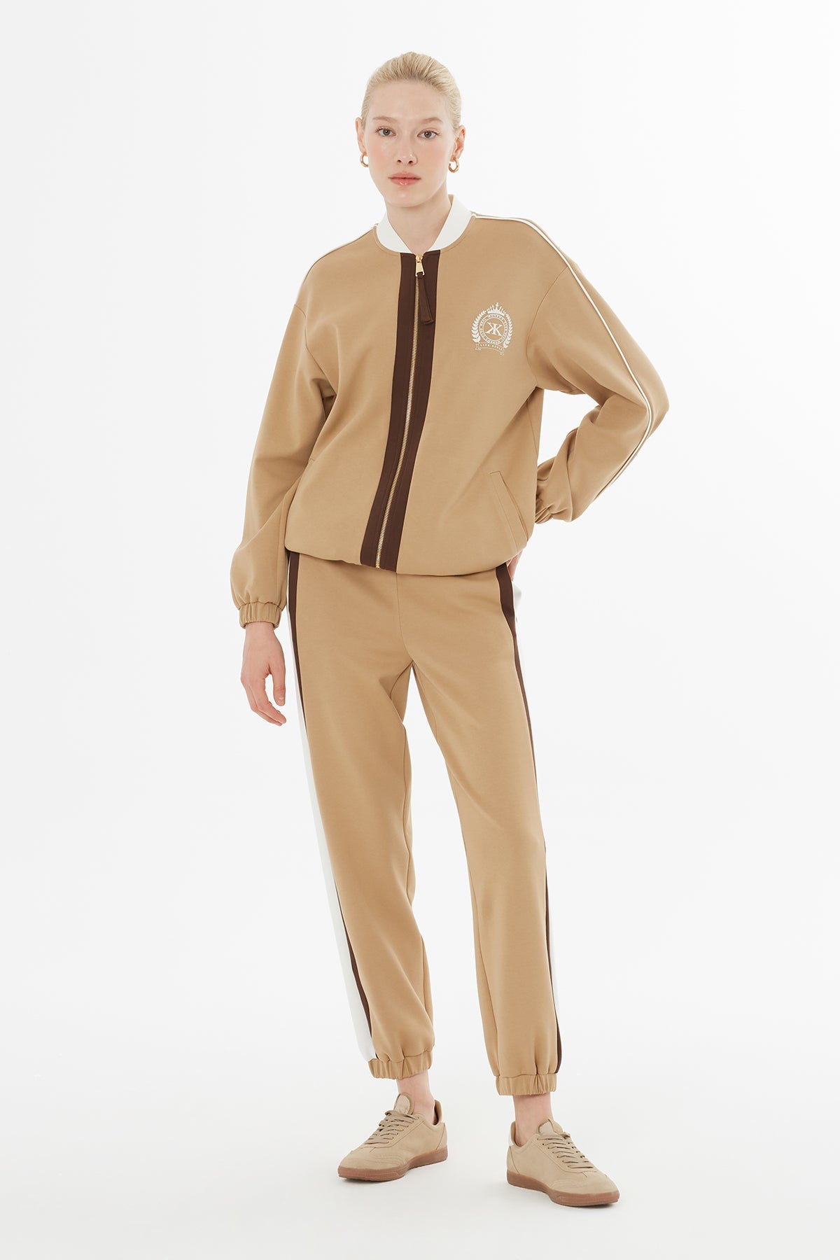 Beige Tracksuit Set with Knit Collar