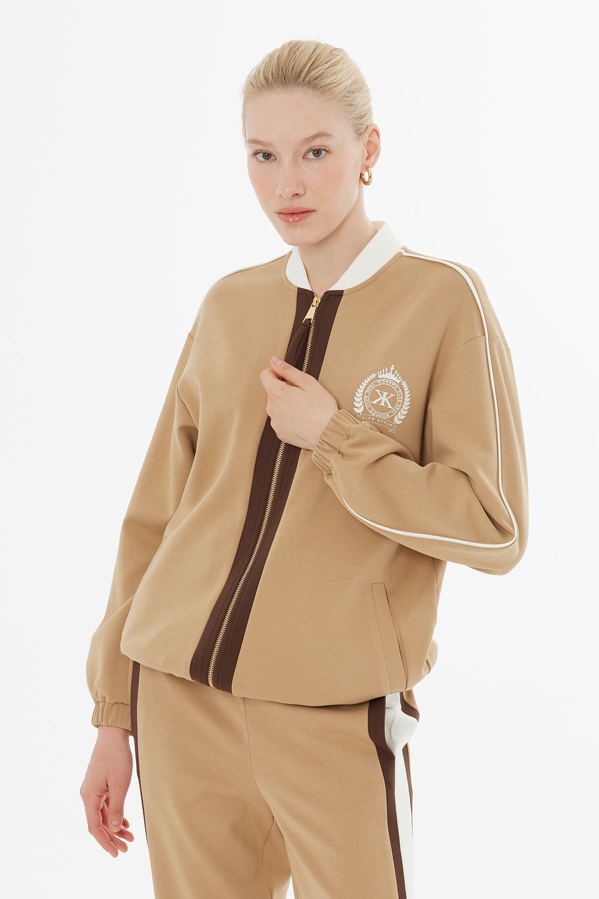 Beige Tracksuit Set with Knit Collar