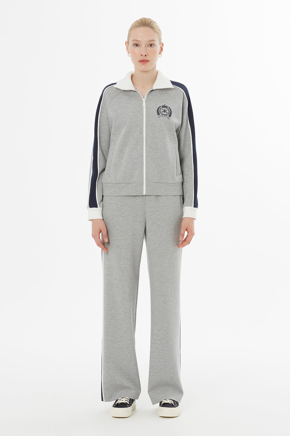 Grey Knitted-Collar Tracksuit Set